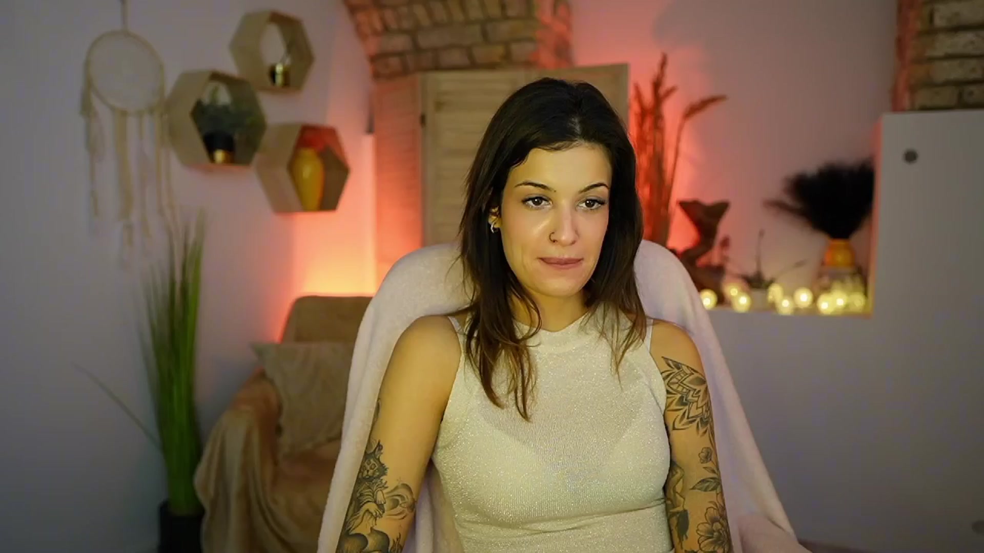 Gallery image thumbnail from Ariana_Love's myfreecams stream on, 01/20/2025, 11:11 image 3 of 20