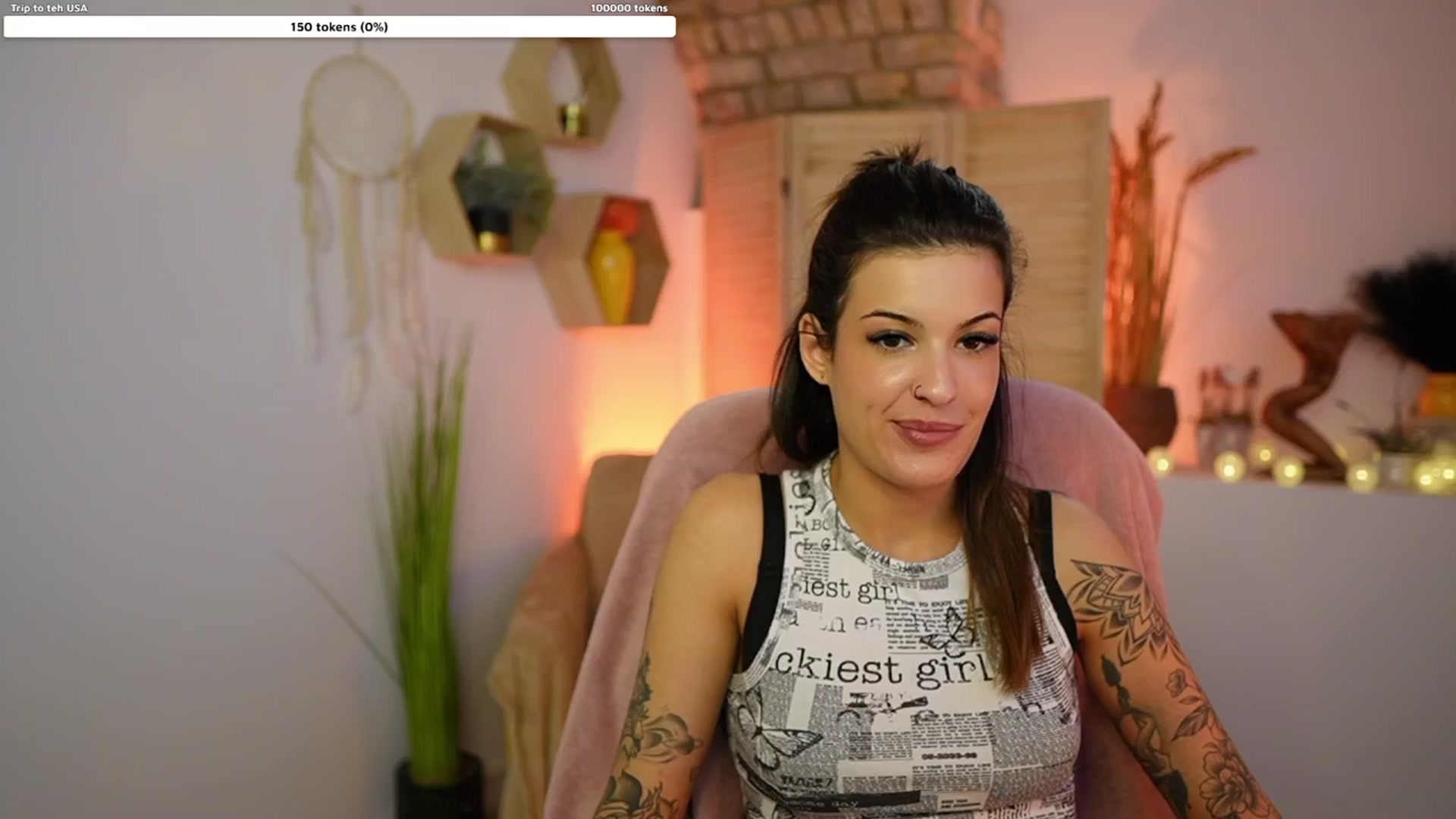 Gallery image thumbnail from Ariana_Love's myfreecams stream on, 01/27/2025, 11:08 image 14 of 20