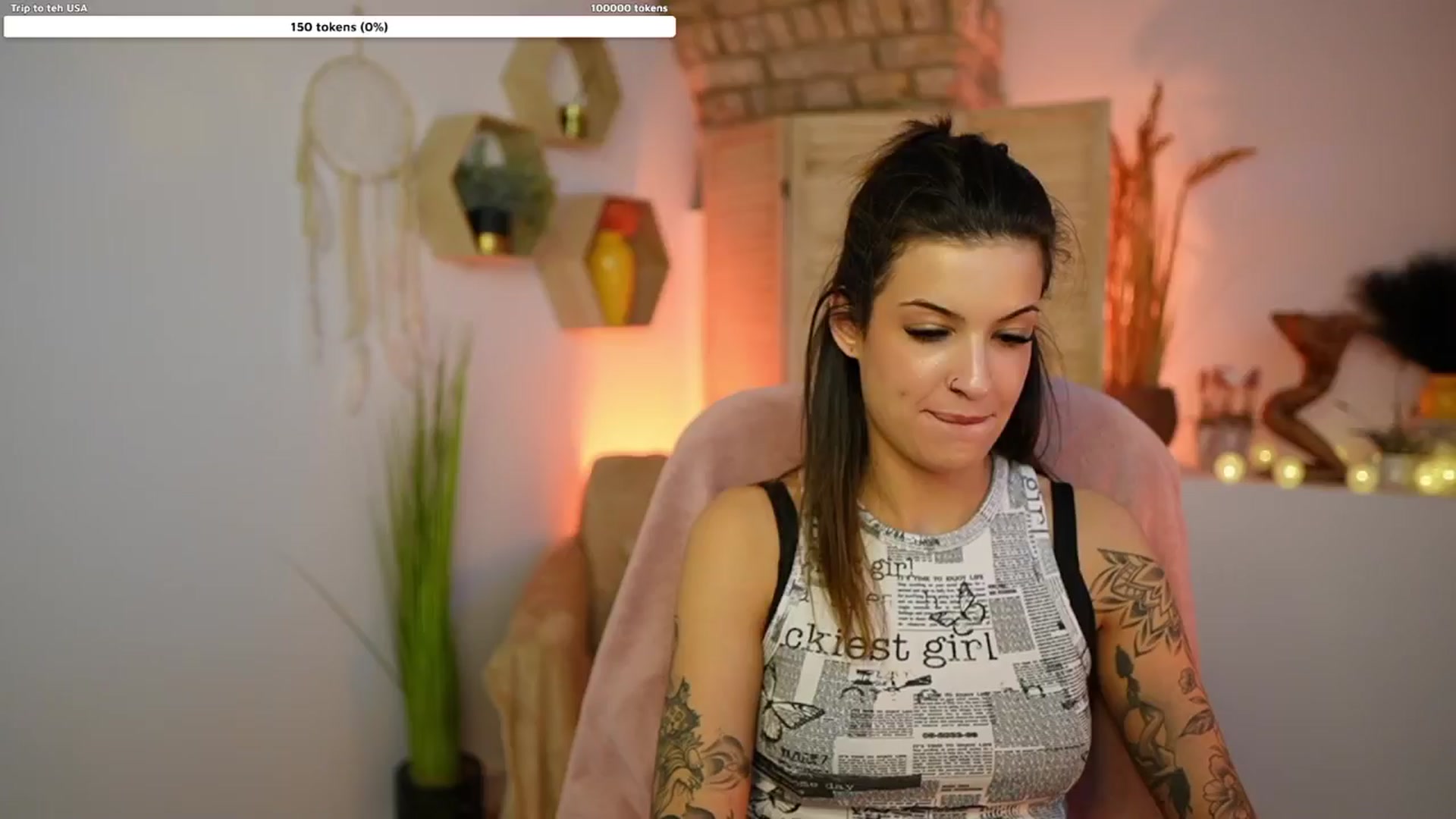 Gallery image thumbnail from Ariana_Love's myfreecams stream on, 01/27/2025, 12:40 image 18 of 20