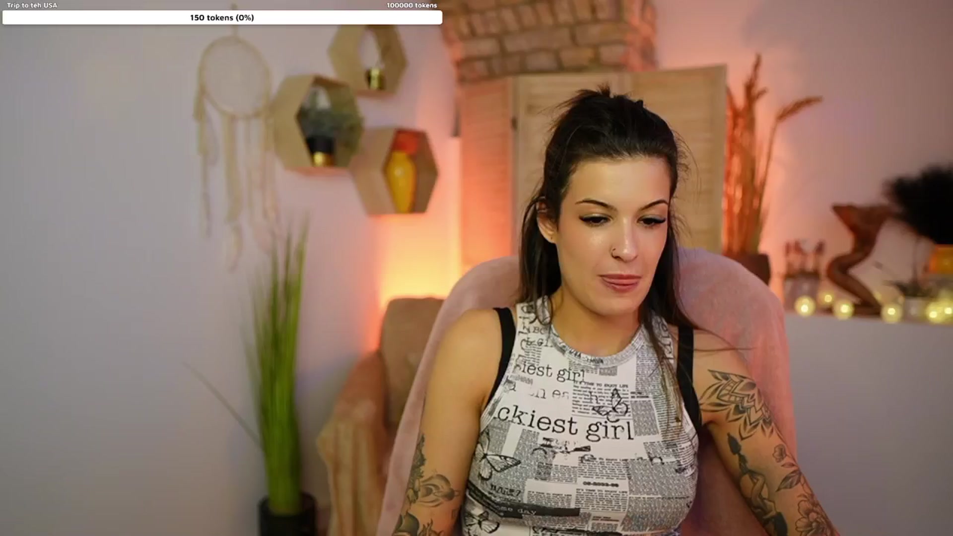 Gallery image thumbnail from Ariana_Love's myfreecams stream on, 01/27/2025, 12:40 image 14 of 20
