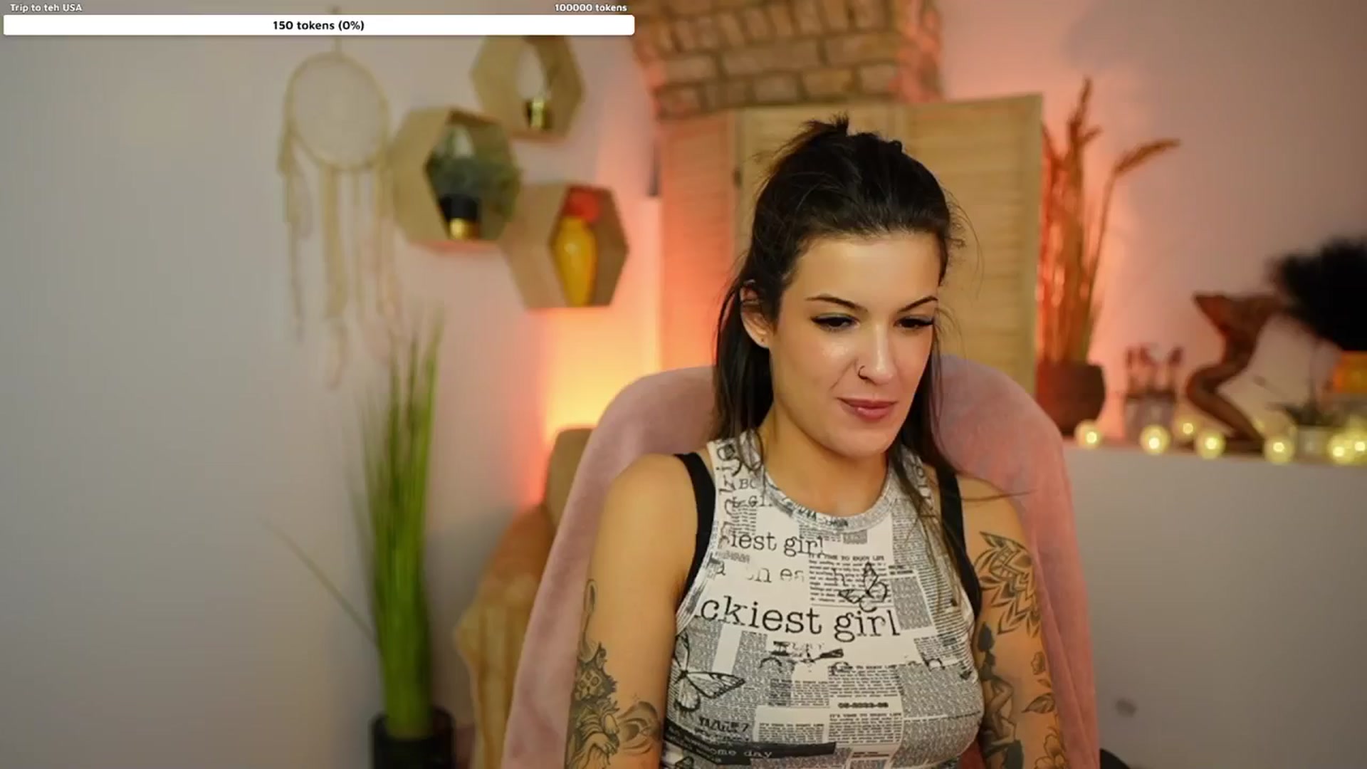 Gallery image thumbnail from Ariana_Love's myfreecams stream on, 01/27/2025, 12:40 image 16 of 20