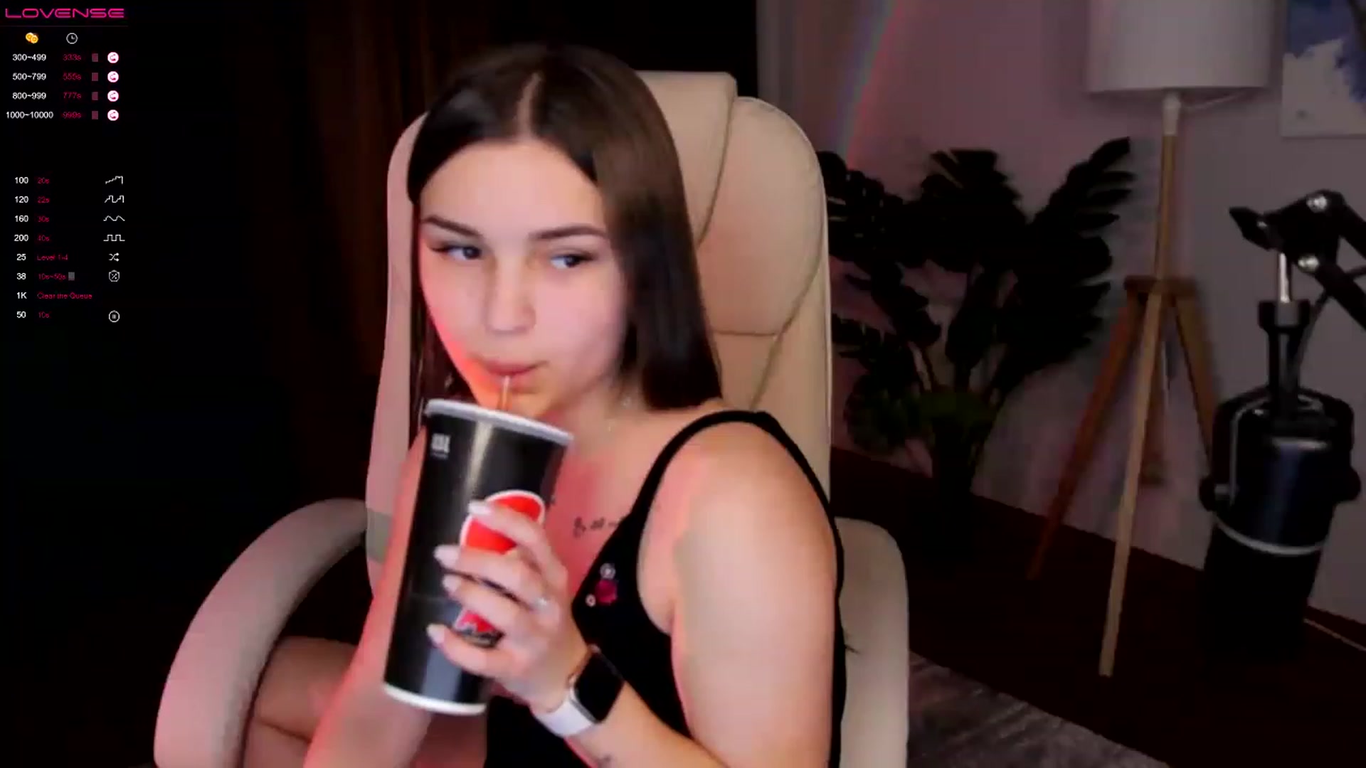 Gallery image thumbnail from Ariana_Swetty's myfreecams stream on, 11/16/2022, 22:03 image 5 of 20