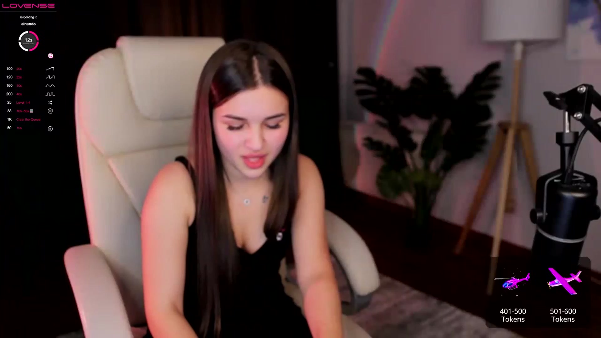 Gallery image thumbnail from Ariana_Swetty's myfreecams stream on, 11/16/2022, 22:03 image 11 of 20