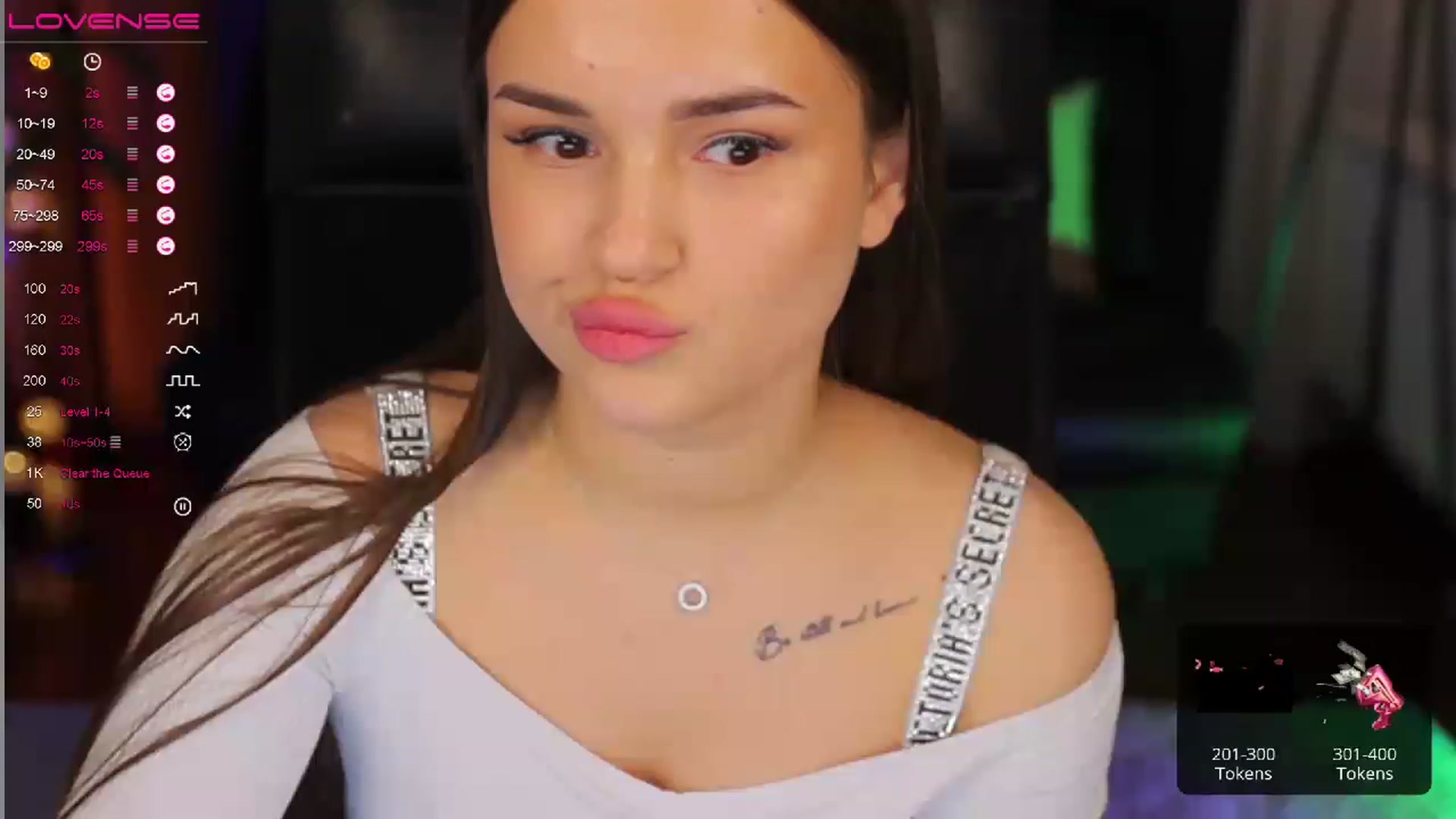 Gallery image thumbnail from Ariana_Swetty's myfreecams stream on, 11/19/2022, 18:56 image 19 of 20