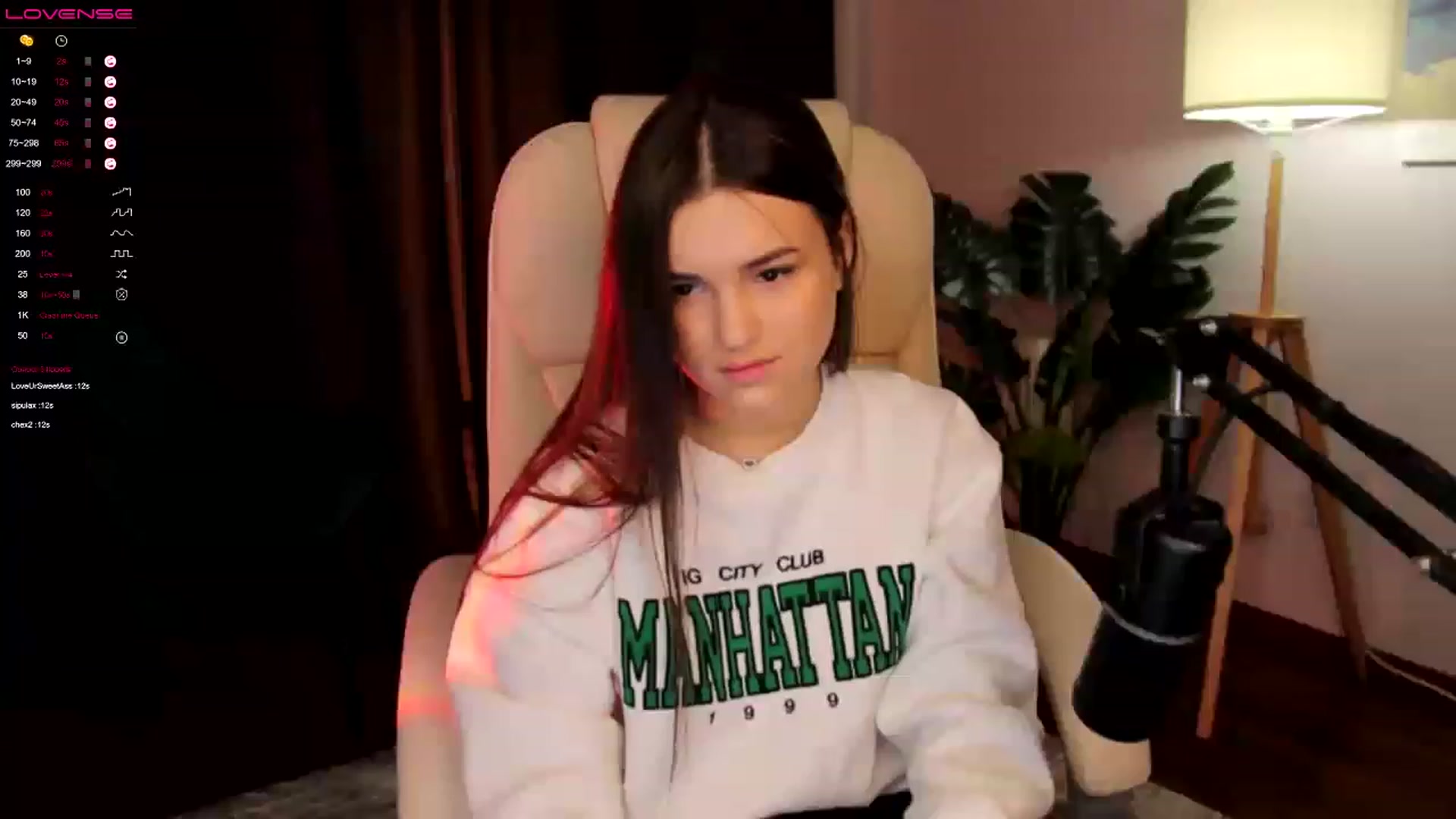 Gallery image thumbnail from Ariana_Swetty's myfreecams stream on, 11/21/2022, 14:45 image 1 of 20