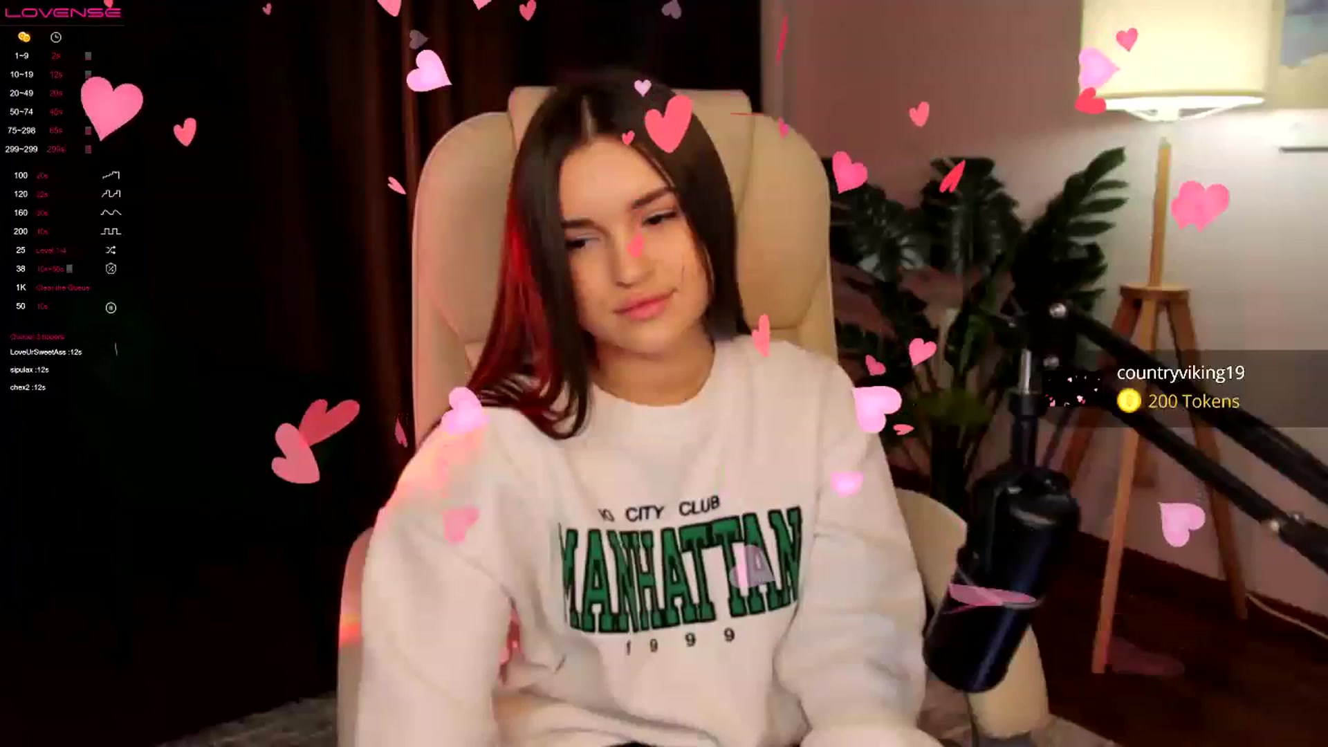 Gallery image thumbnail from Ariana_Swetty's myfreecams stream on, 11/21/2022, 14:45 image 7 of 20