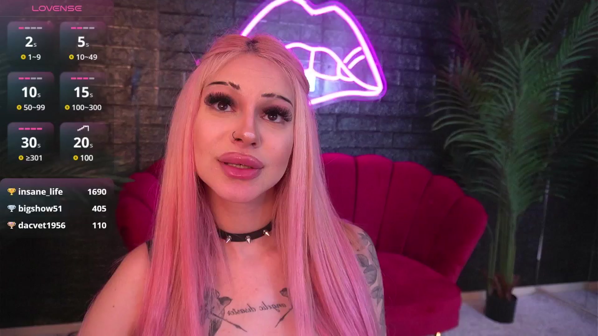 Gallery image thumbnail from Ariana_lane's myfreecams stream on, 05/27/2025, 24:34 image 10 of 20