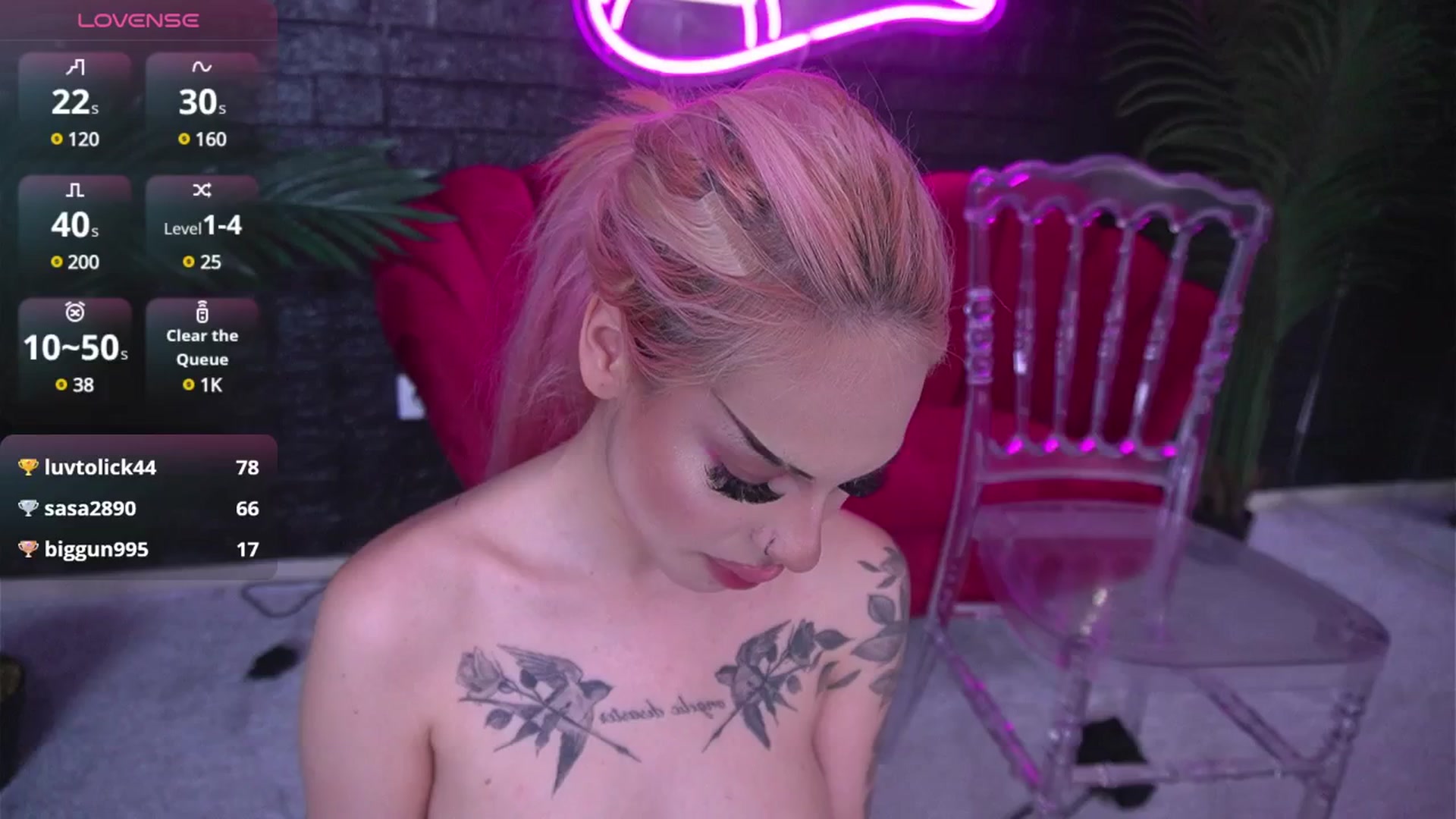 Gallery image thumbnail from Ariana_lane's myfreecams stream on, 05/27/2025, 22:07 image 18 of 20