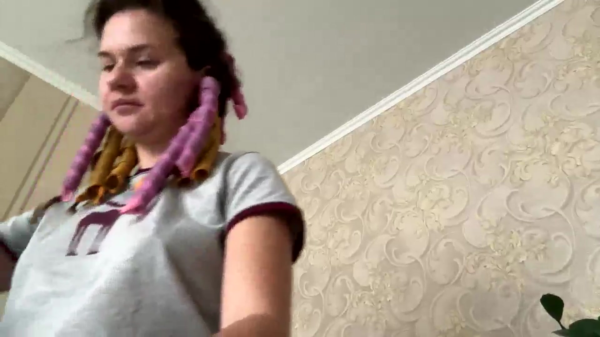 Gallery image thumbnail from ArianaaaSnowf's myfreecams stream on, 01/04/2026, 11:10 image 10 of 20