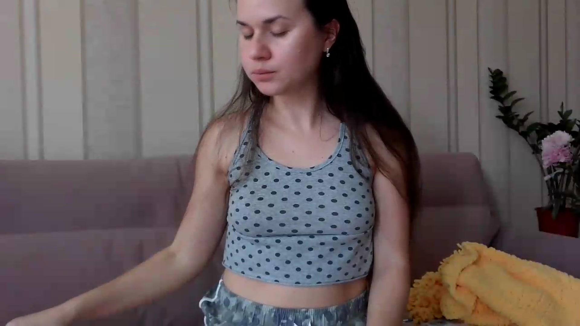 Gallery image thumbnail from ArianaaaSnowf's myfreecams stream on, 06/20/2026, 11:57 image 16 of 20