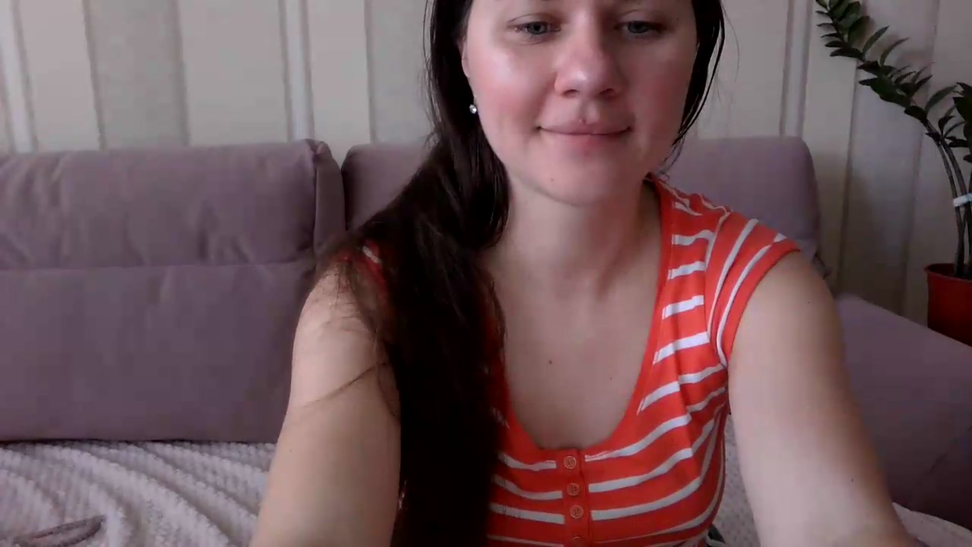 Gallery image thumbnail from ArianaaaSnowf's myfreecams stream on, 06/28/2026, 10:36 image 16 of 20