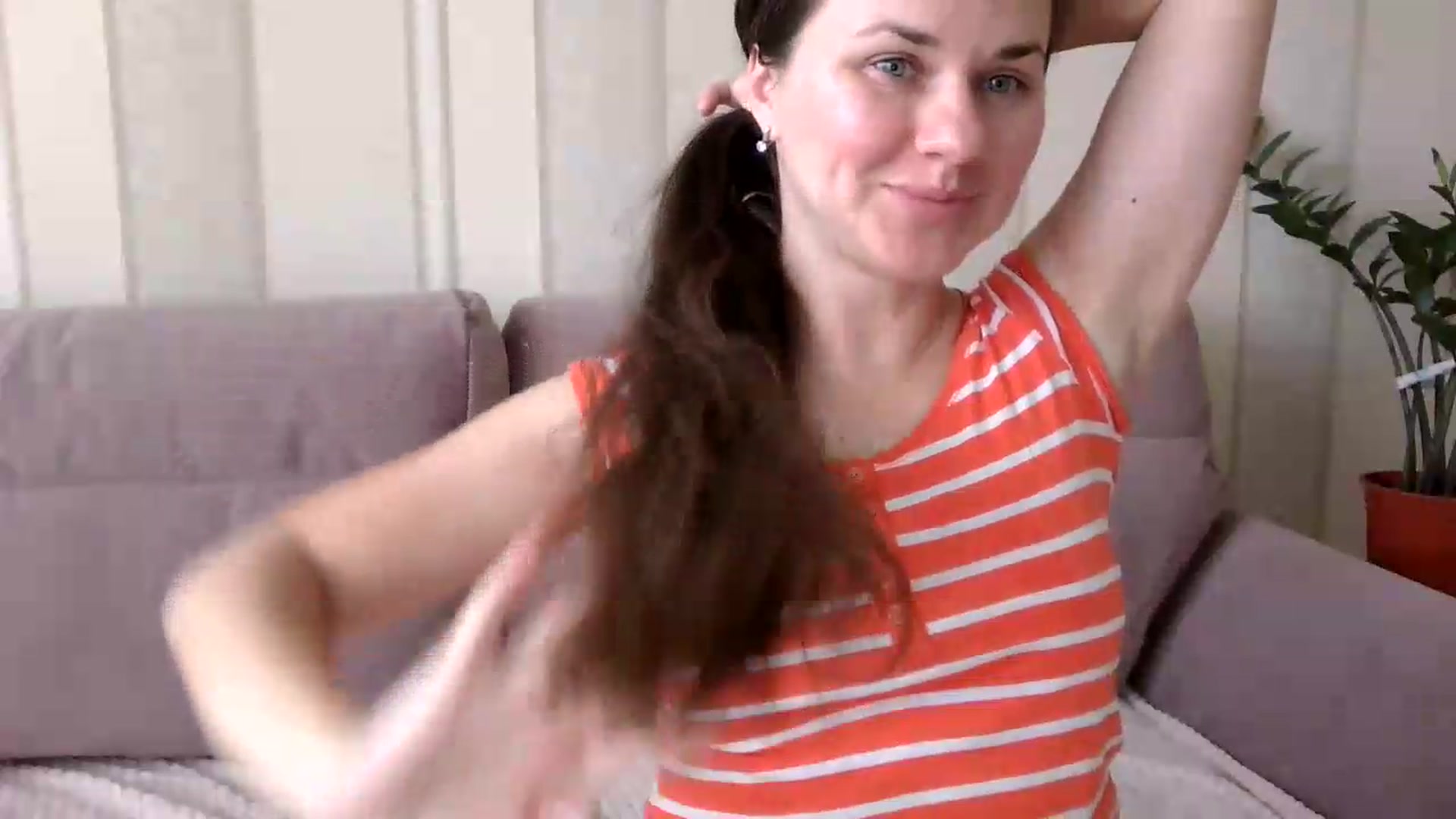 Gallery image thumbnail from ArianaaaSnowf's myfreecams stream on, 06/28/2026, 10:36 image 6 of 20