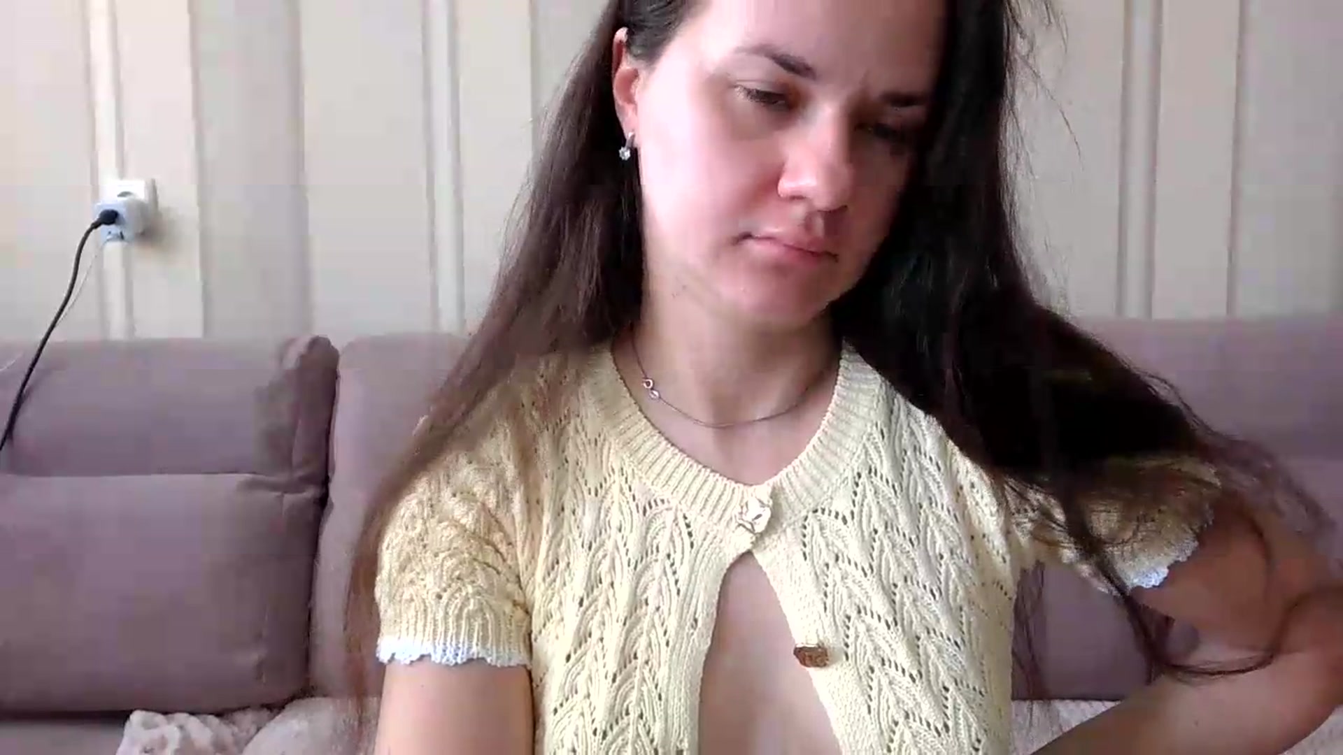 Gallery image thumbnail from ArianaaaSnowf's myfreecams stream on, 08/02/2026, 12:36 image 19 of 20