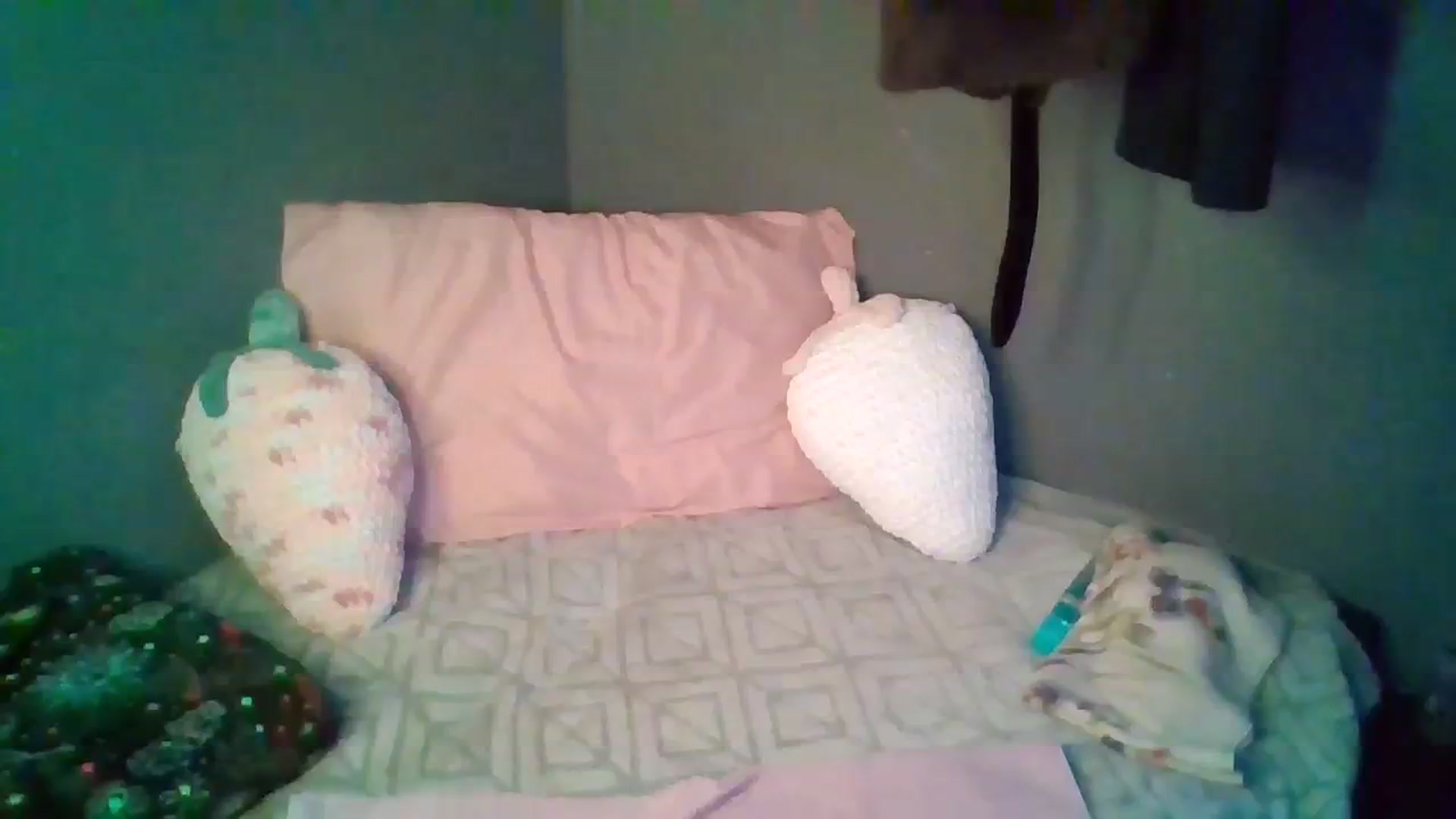 Gallery image thumbnail from Arianababyxo's myfreecams stream on, 03/30/2024, 21:40 image 17 of 20