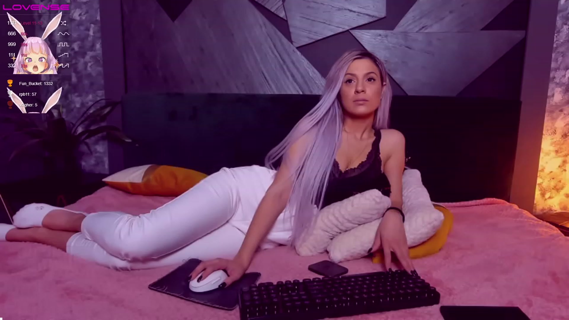 Gallery image thumbnail from AriannaSins's myfreecams stream on, 11/18/2022, 18:00 image 5 of 20