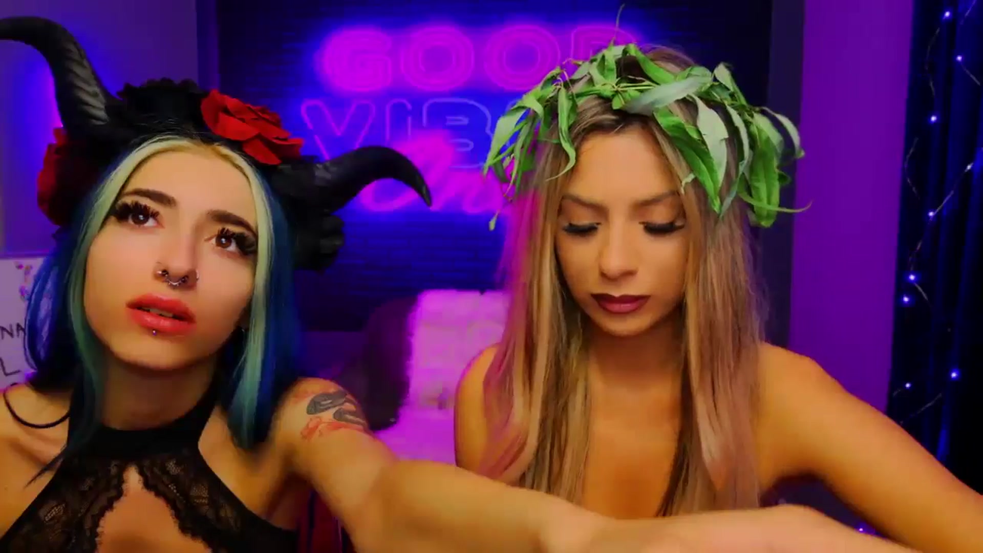 Gallery image thumbnail from AriannaSins's myfreecams stream on, 09/28/2024, 02:44 image 15 of 20