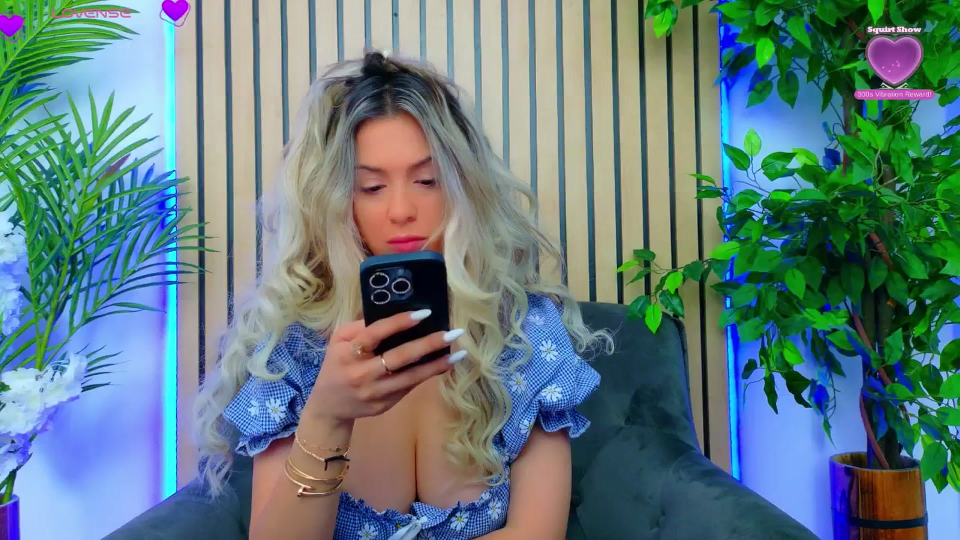 Gallery image thumbnail from AriannaSins's myfreecams stream on, 04/30/2025, 13:44 image 15 of 20