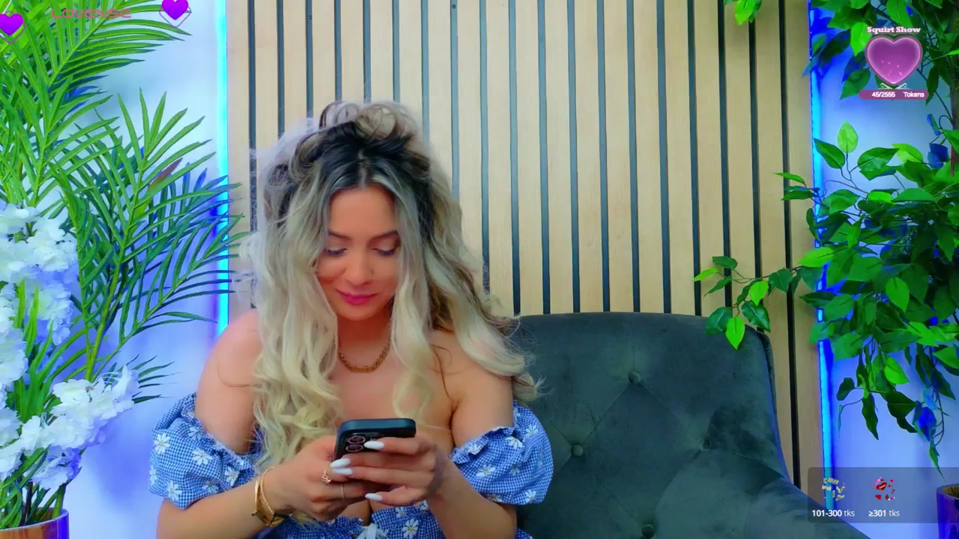 Gallery image thumbnail from AriannaSins's myfreecams stream on, 04/30/2025, 14:28 image 11 of 20