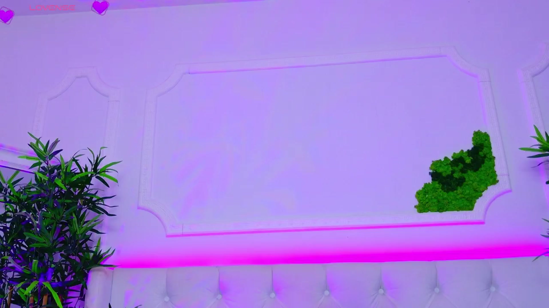 Gallery image thumbnail from AriannaSins's myfreecams stream on, 09/09/2025, 17:24 image 6 of 20