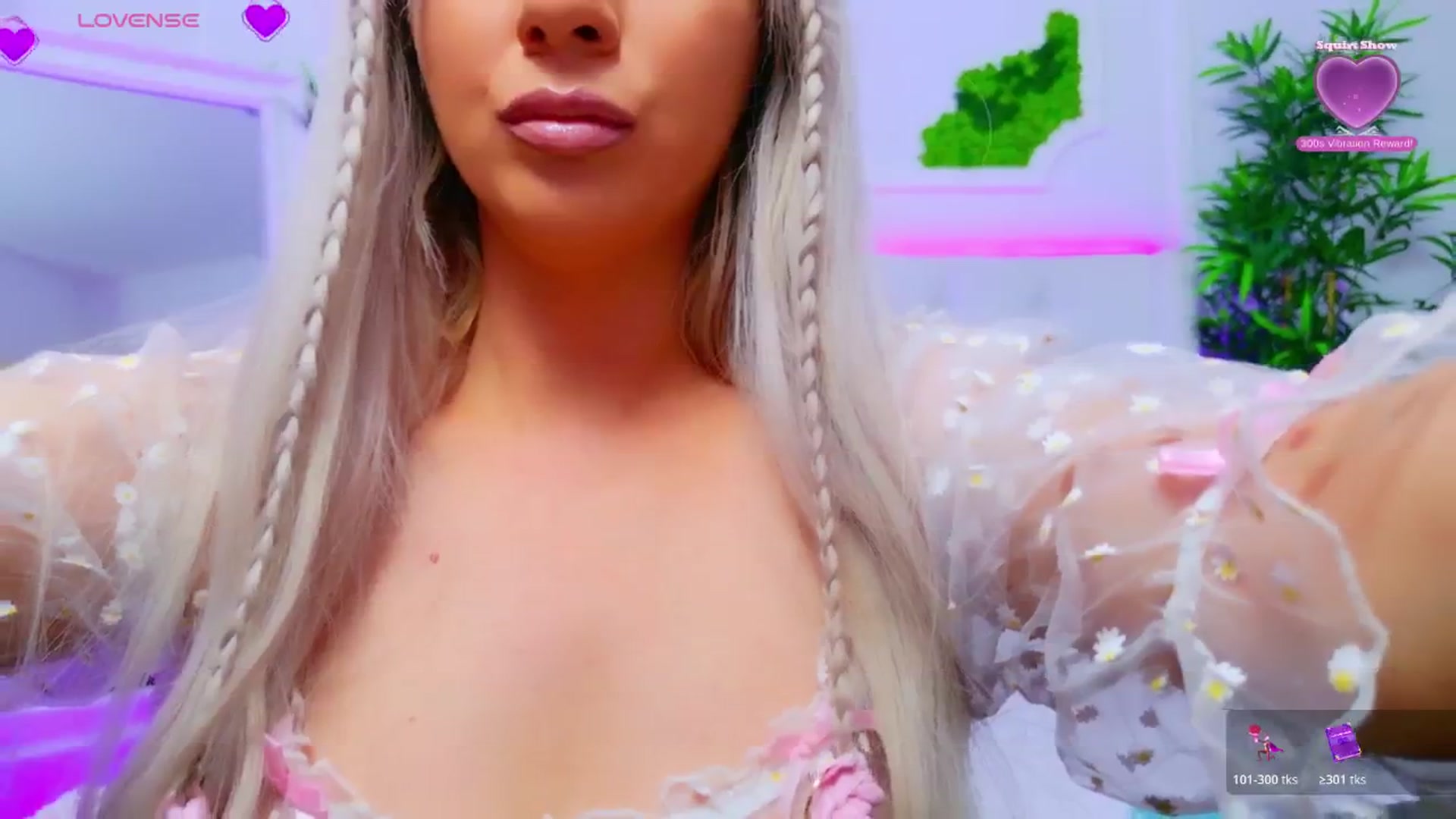 Gallery image thumbnail from AriannaSins's myfreecams stream on, 12/09/2025, 18:49 image 2 of 20