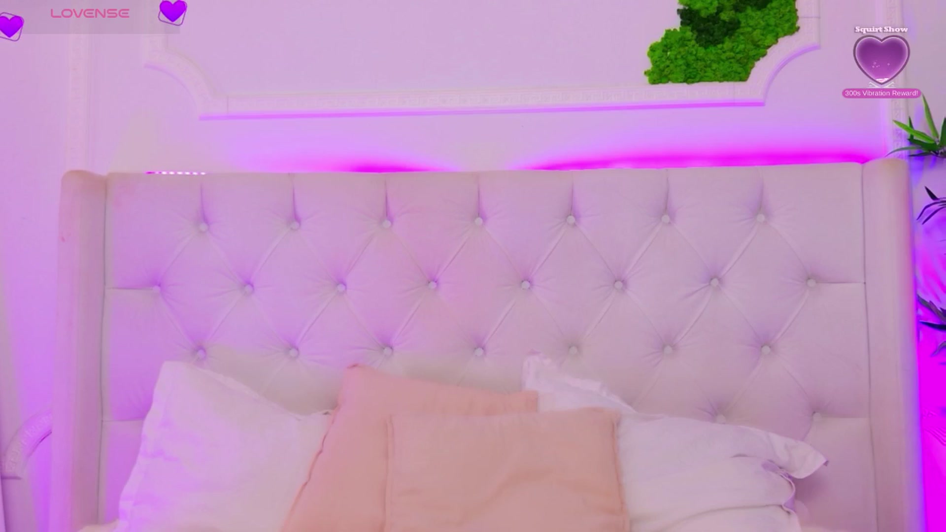 Gallery image thumbnail from AriannaSins's myfreecams stream on, 04/30/2026, 15:11 image 13 of 20