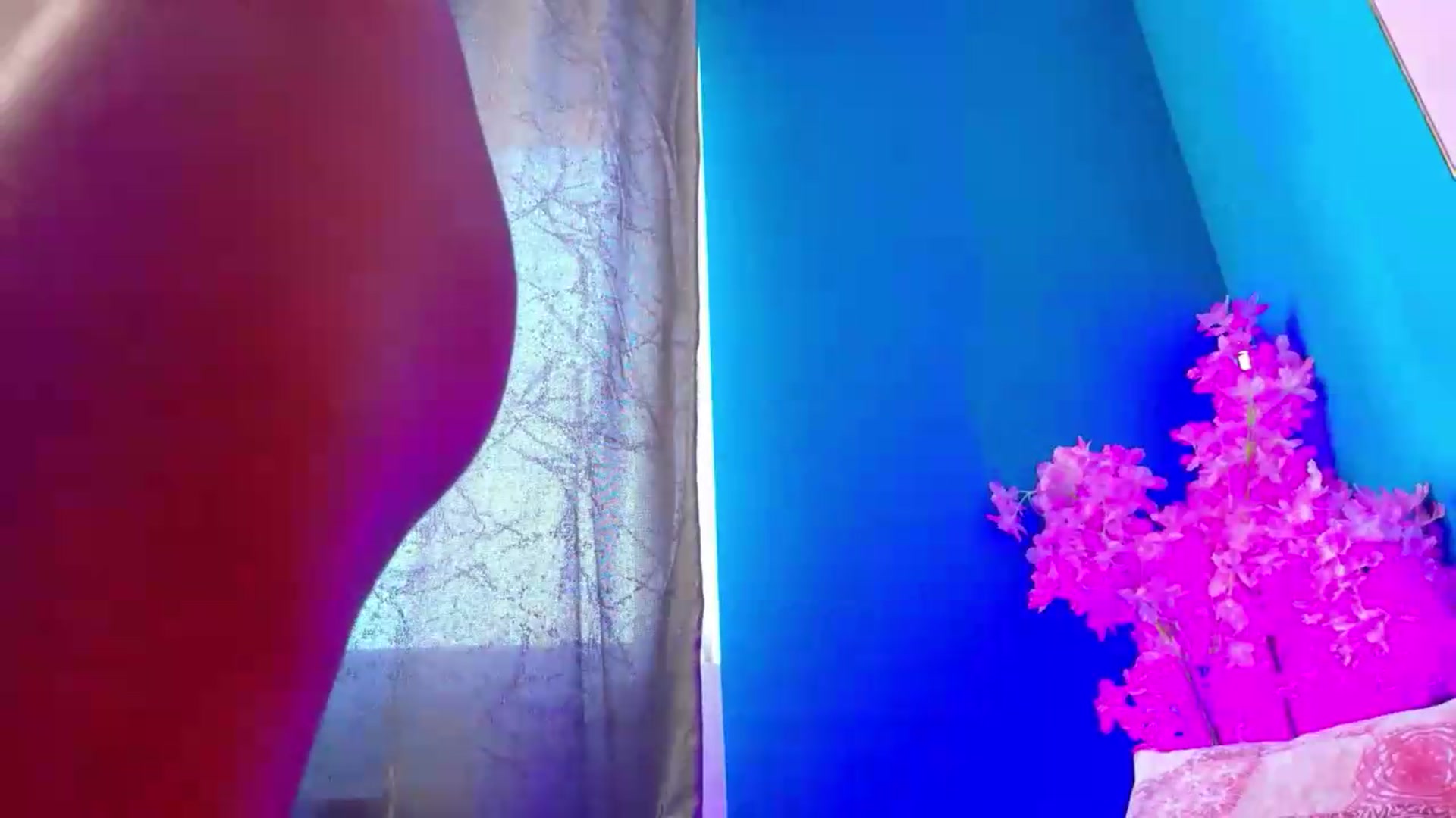 Gallery image thumbnail from AriannaSins's myfreecams stream on, 08/19/2026, 14:36 image 5 of 20