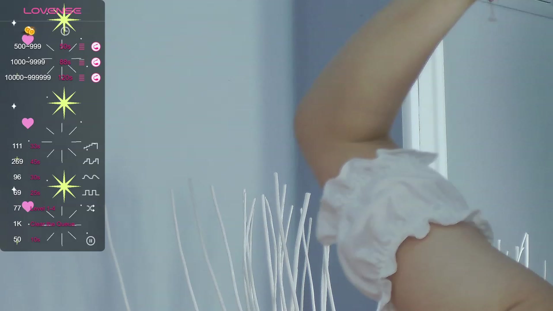 Gallery image thumbnail from Arianna_moonX's myfreecams stream on, 10/30/2023, 01:34 image 8 of 20