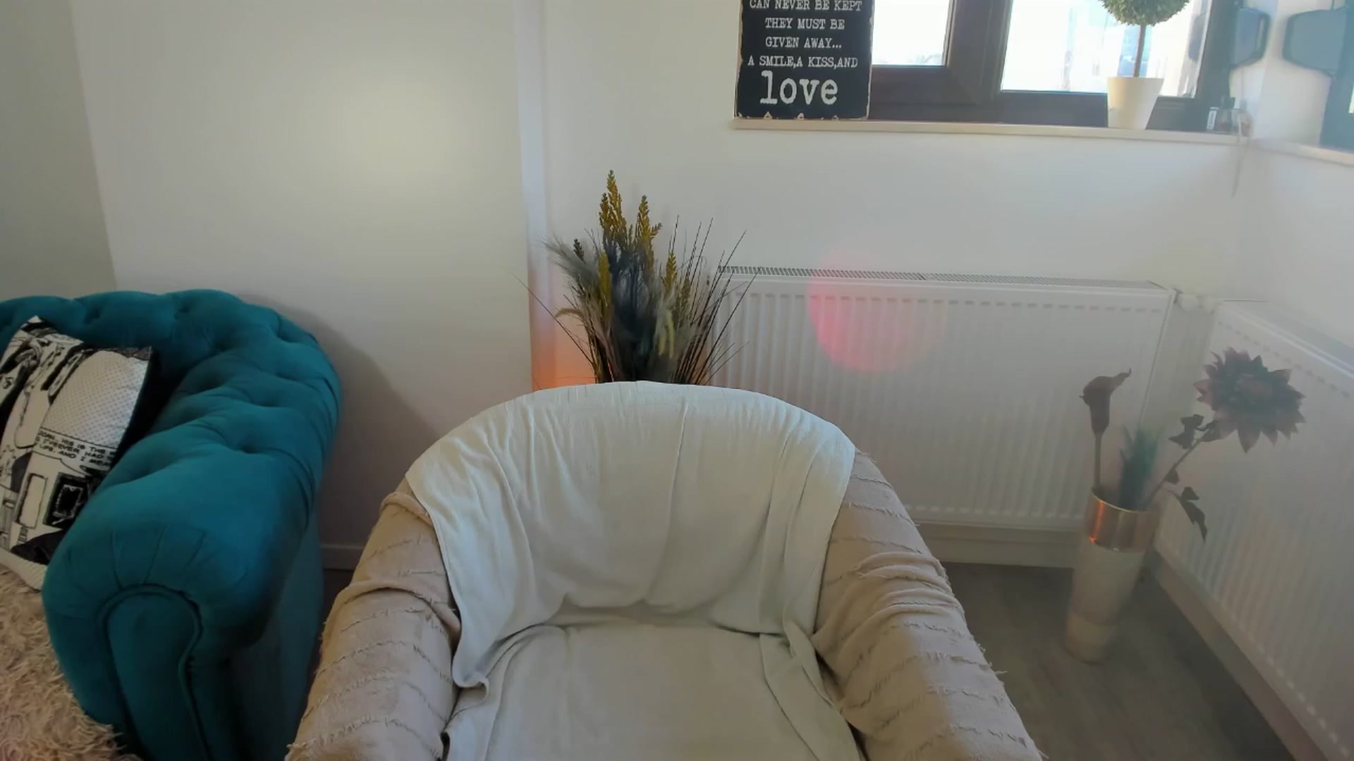 Gallery image thumbnail from Ariannes's myfreecams stream on, 12/31/2025, 13:49 image 16 of 20