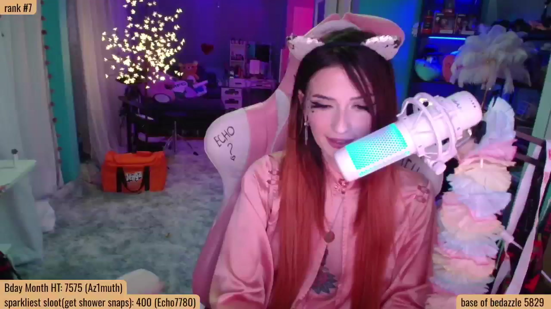 Gallery image thumbnail from ArielAZ's myfreecams stream on, 06/03/2025, 02:11 image 7 of 20