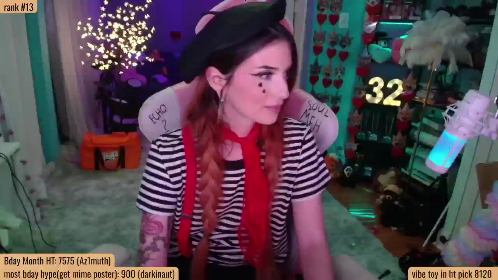 Gallery image thumbnail from ArielAZ's myfreecams stream on, 06/05/2025, 24:02 image 10 of 20