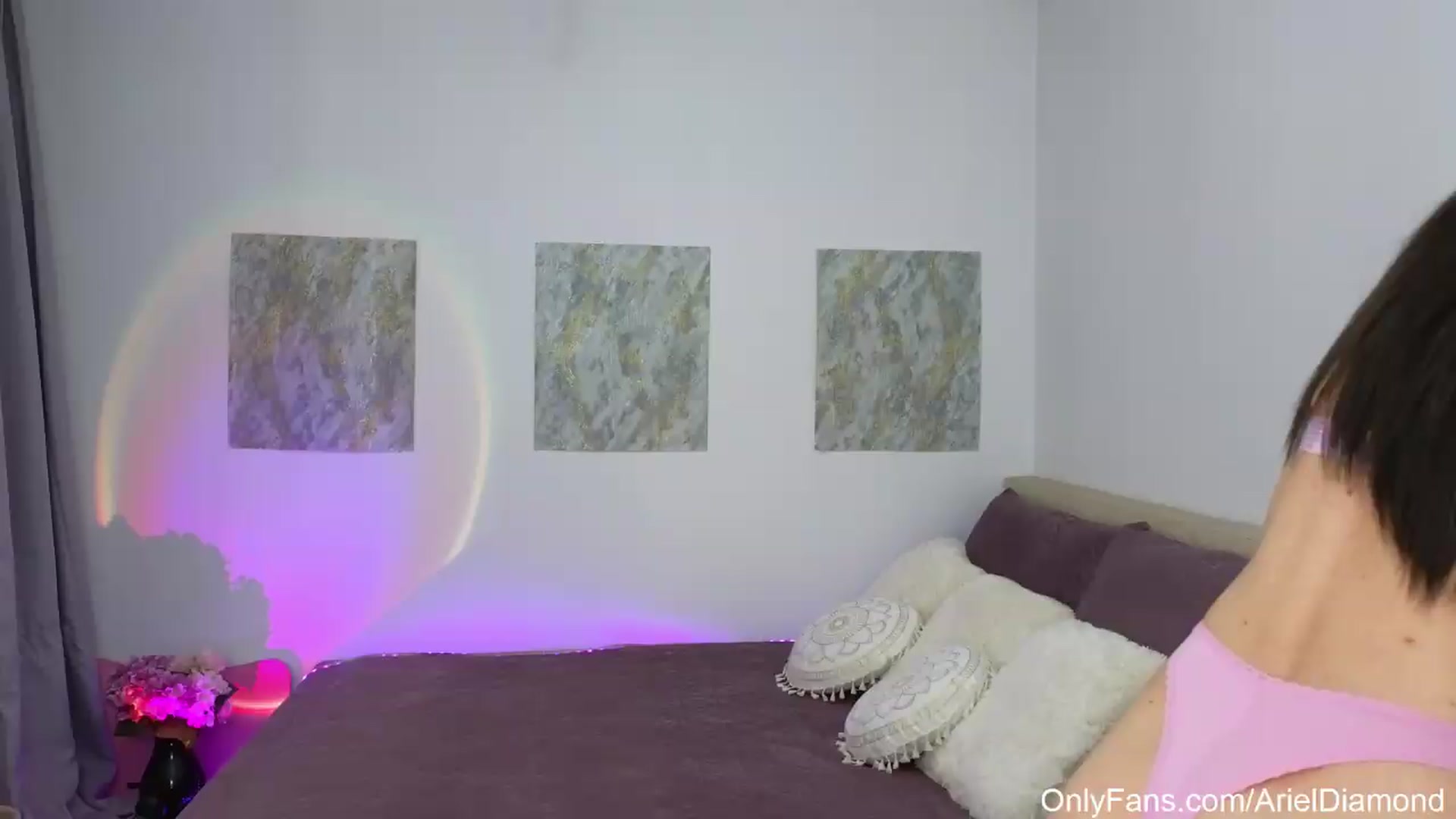 Gallery image thumbnail from ArielDiamond's myfreecams stream on, 05/22/2026, 16:13 image 5 of 20