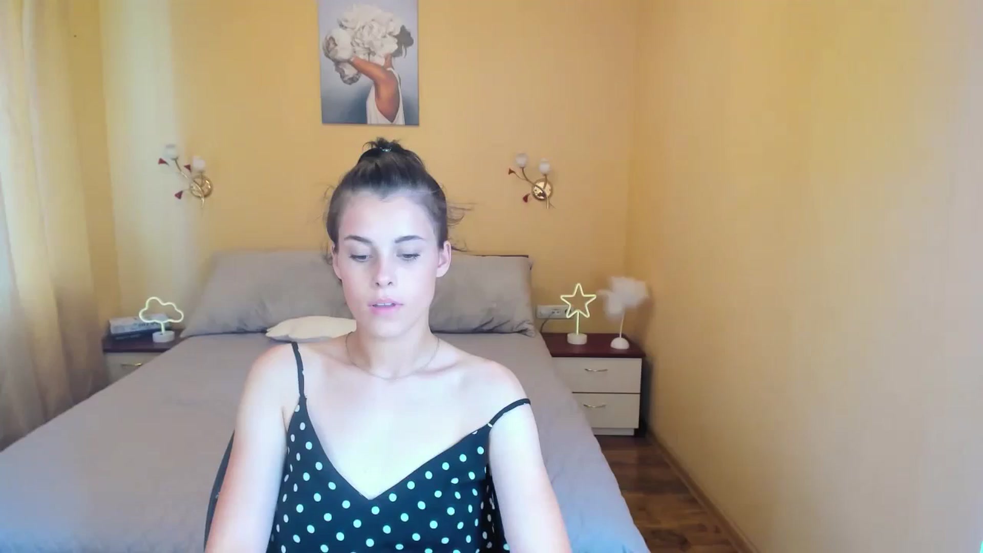 Gallery image thumbnail from ArielHale's myfreecams stream on, 08/30/2023, 14:12 image 20 of 20