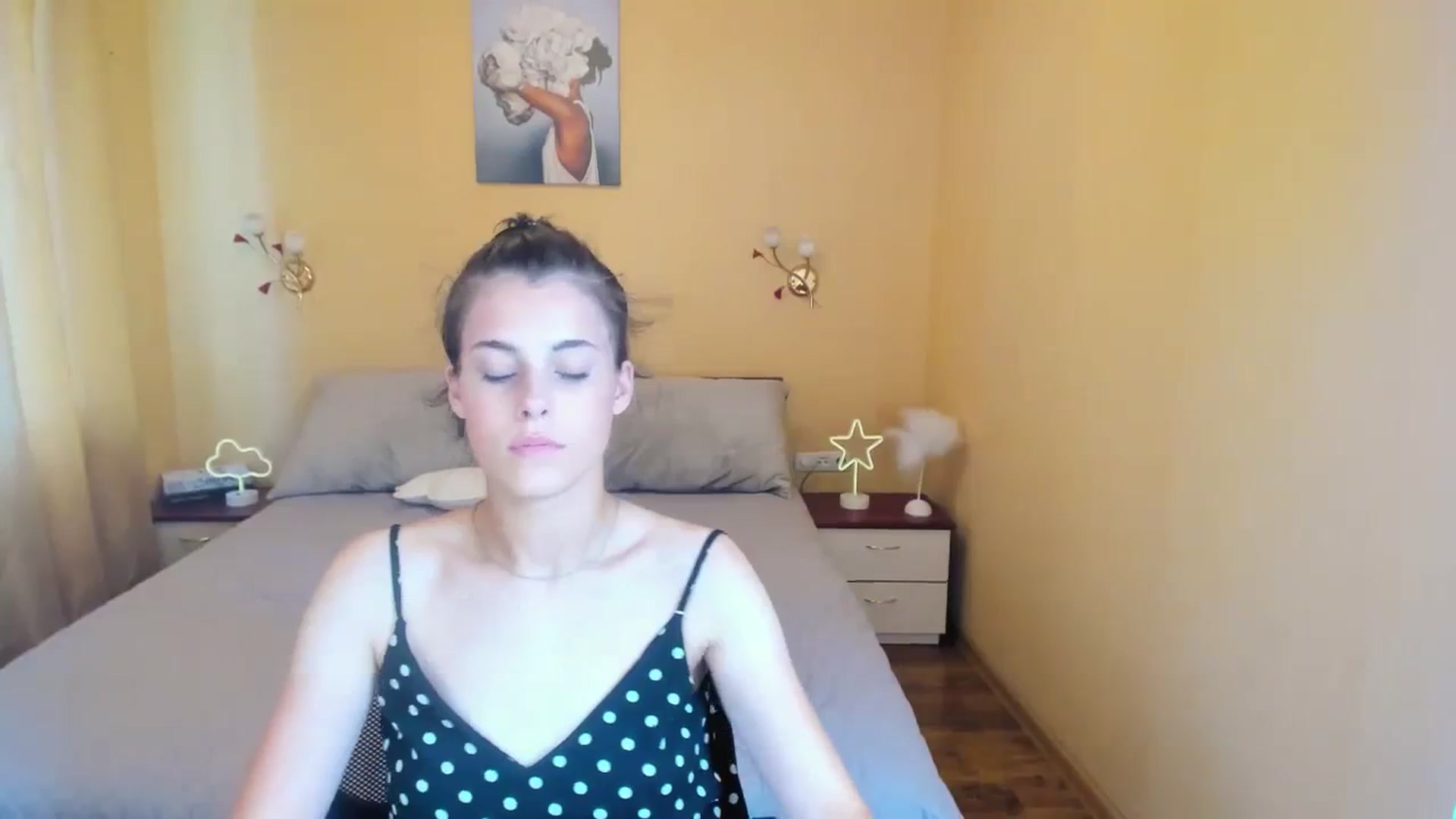 Gallery image thumbnail from ArielHale's myfreecams stream on, 08/30/2023, 14:12 image 19 of 20