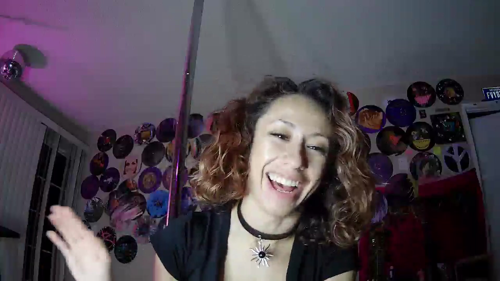 Gallery image thumbnail from ArielRyder's myfreecams stream on, 07/19/2025, 09:26 image 19 of 20
