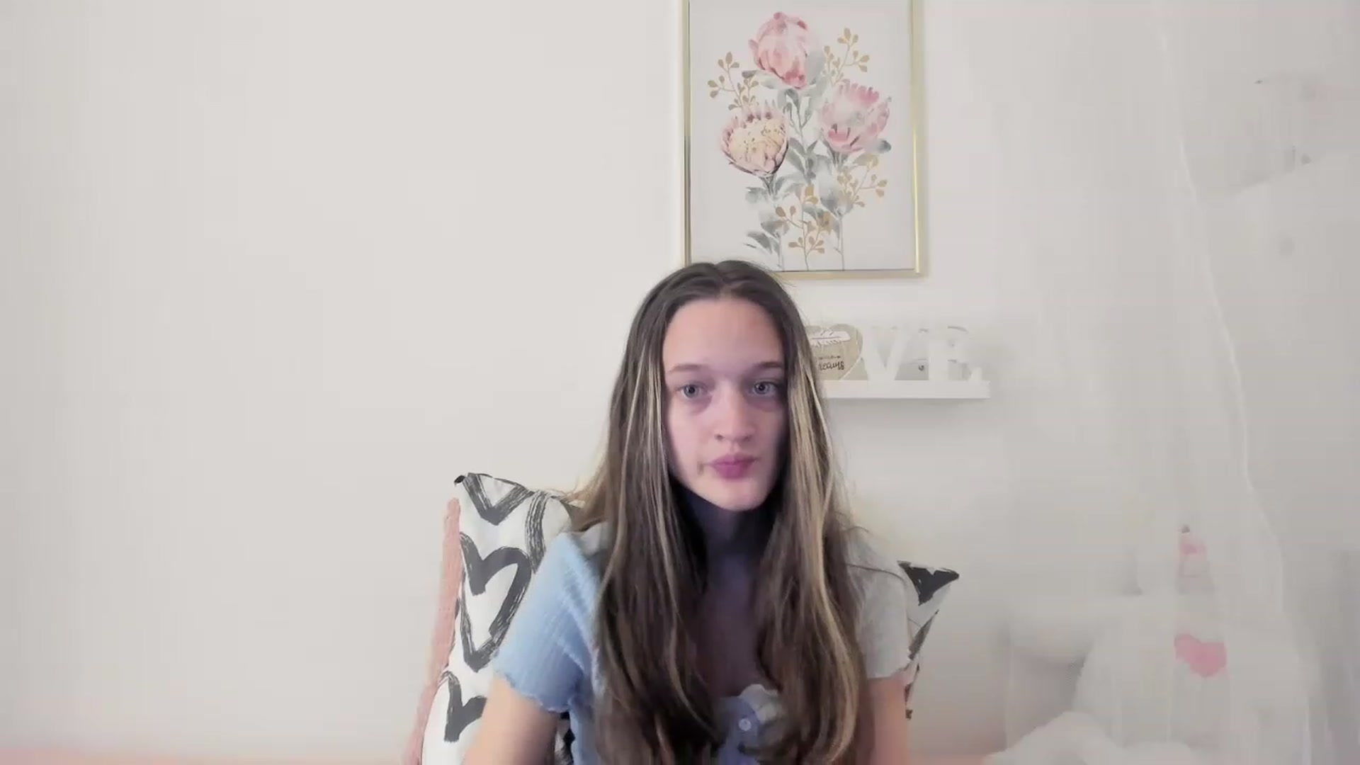 Gallery image thumbnail from AriellaFerra's myfreecams stream on, 02/22/2023, 15:53 image 19 of 20