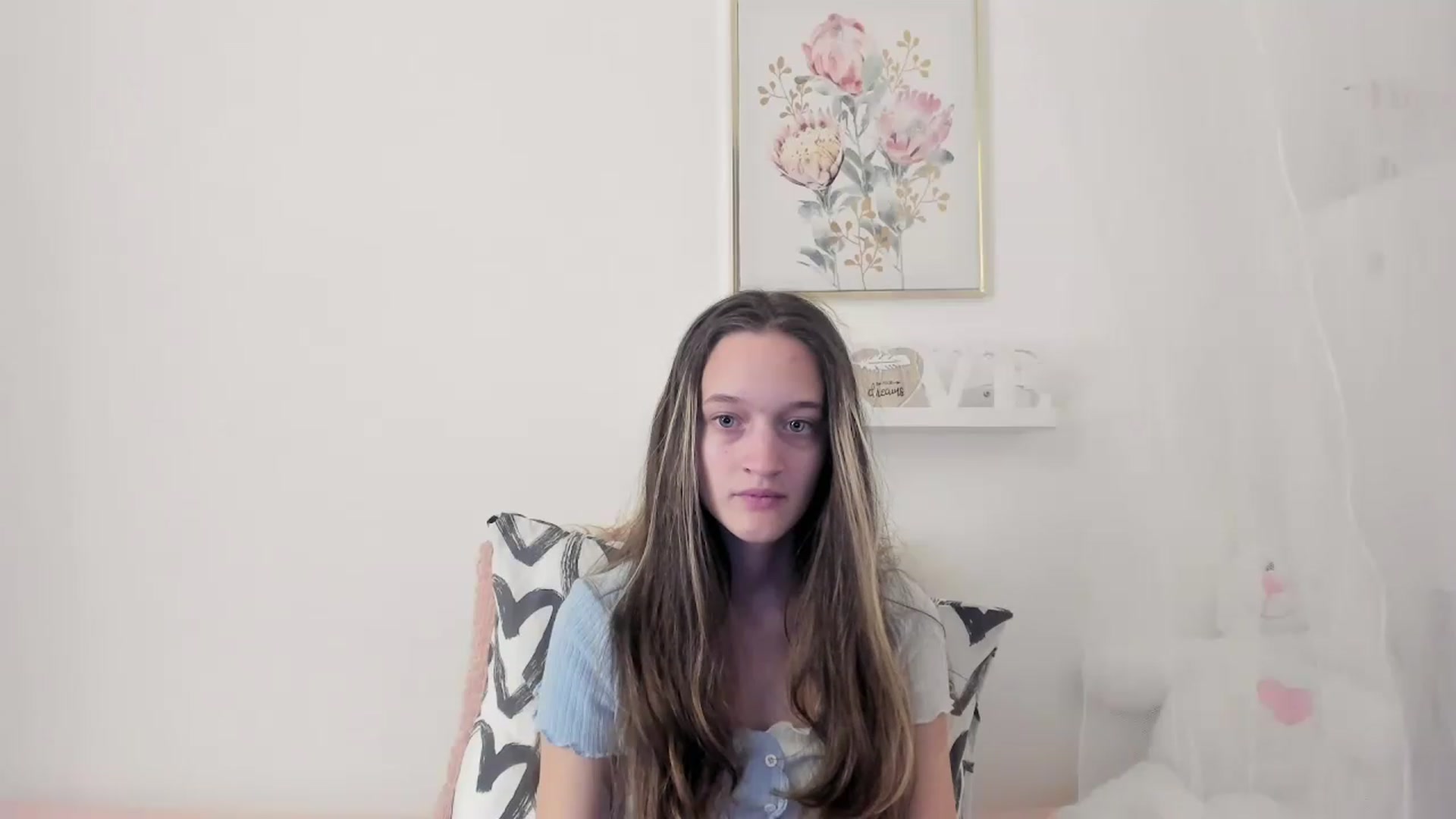 Gallery image thumbnail from AriellaFerra's myfreecams stream on, 02/22/2023, 15:53 image 16 of 20
