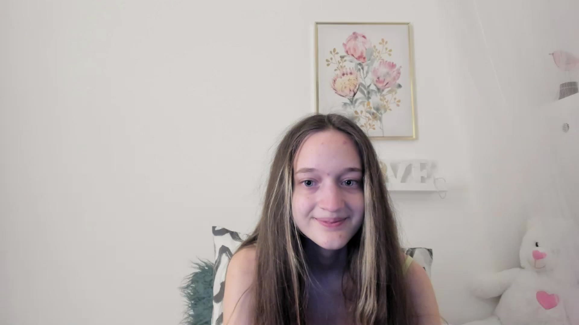 Gallery image thumbnail from AriellaFerra's myfreecams stream on, 03/02/2023, 15:49 image 1 of 20
