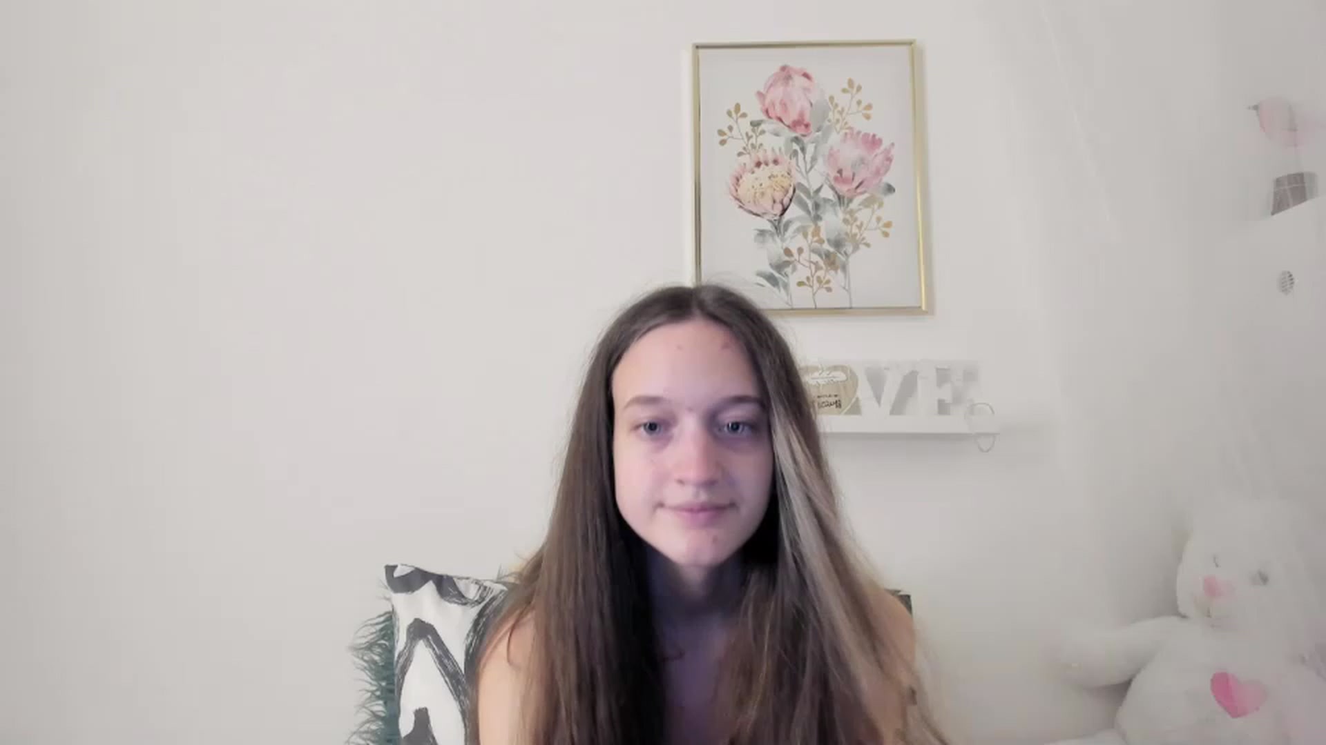 Gallery image thumbnail from AriellaFerra's myfreecams stream on, 03/02/2023, 16:17 image 7 of 20