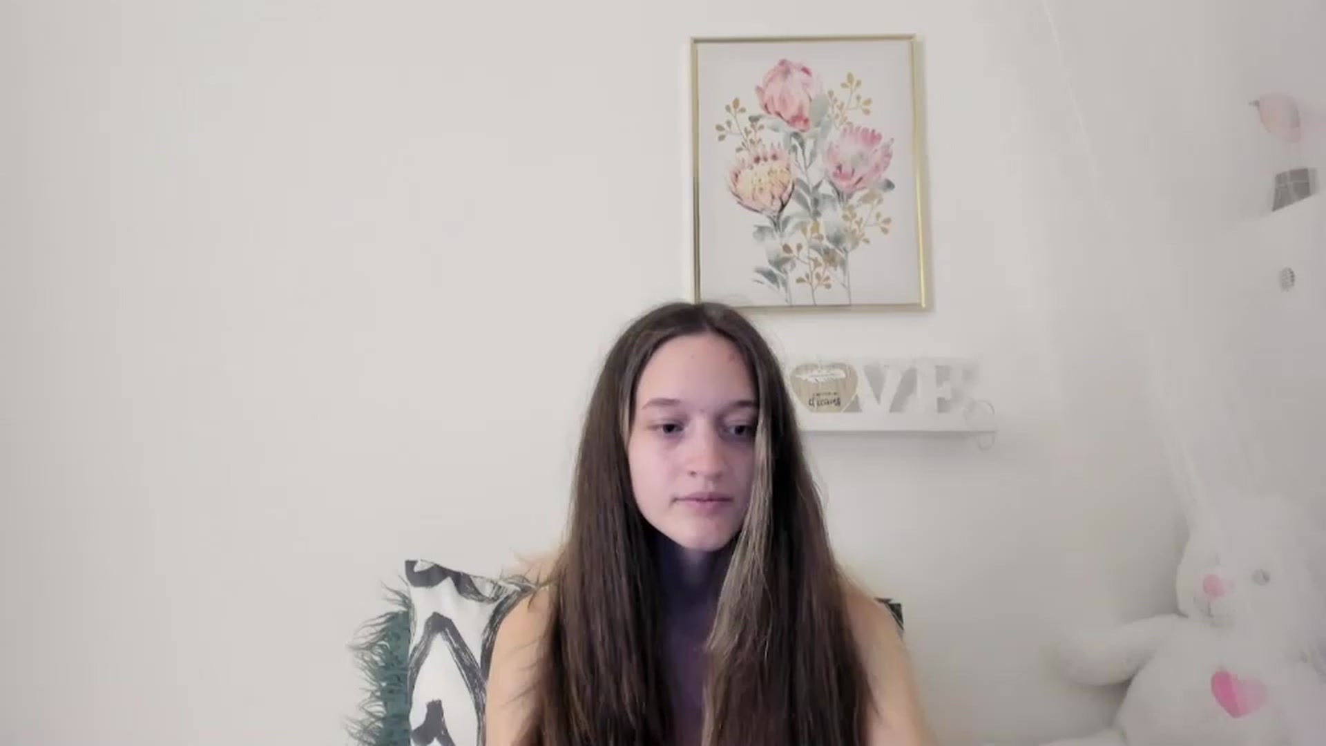 Gallery image thumbnail from AriellaFerra's myfreecams stream on, 03/02/2023, 16:17 image 8 of 20