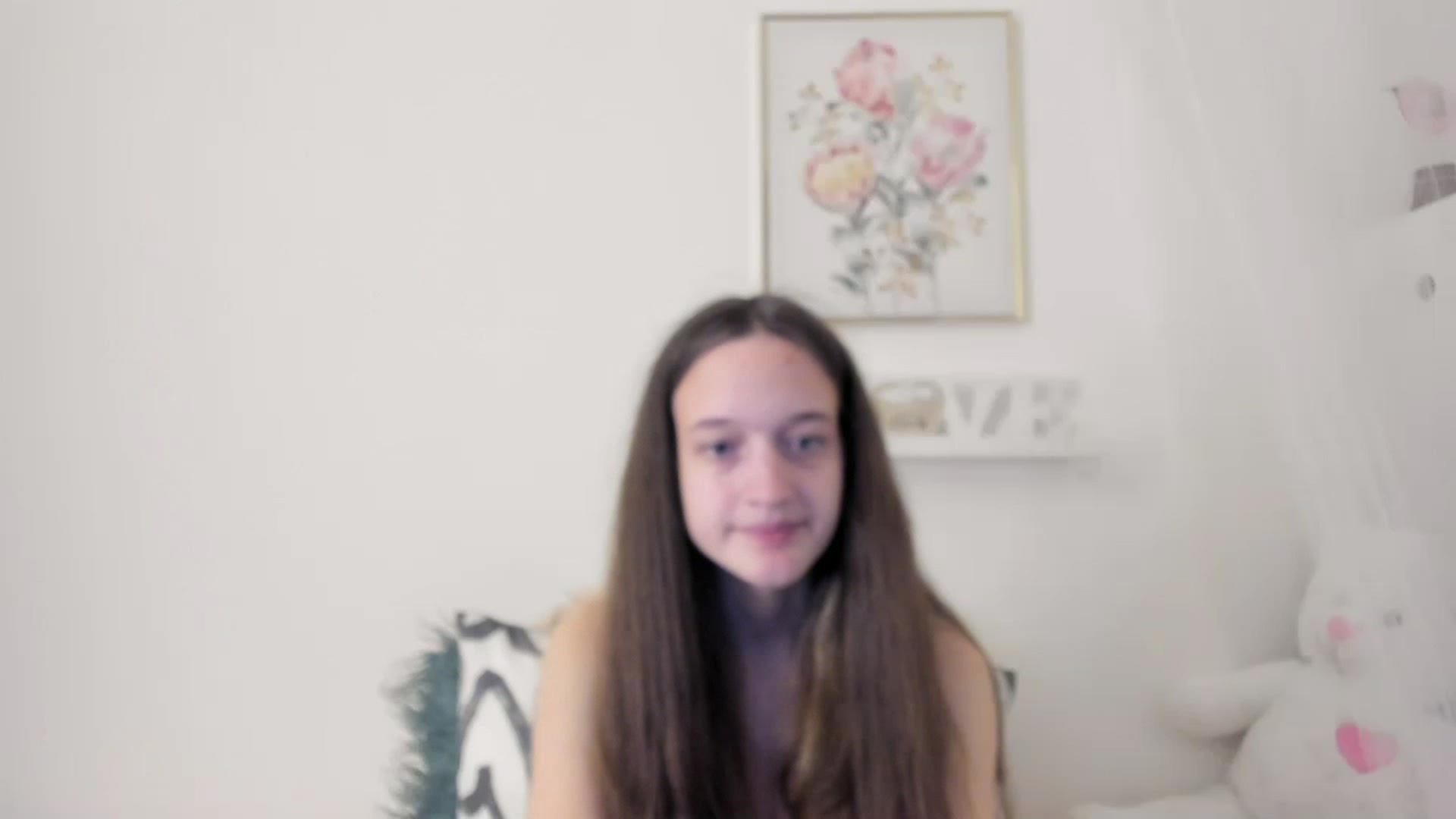 Gallery image thumbnail from AriellaFerra's myfreecams stream on, 03/02/2023, 16:17 image 15 of 20