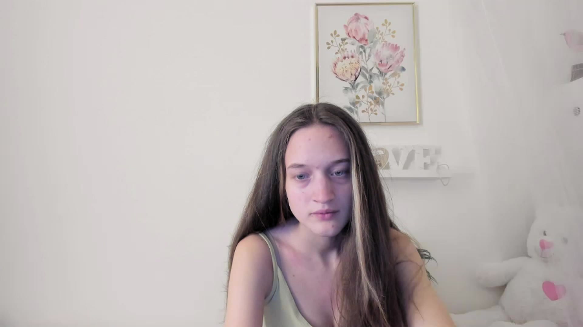 Gallery image thumbnail from AriellaFerra's myfreecams stream on, 03/02/2023, 18:45 image 5 of 20