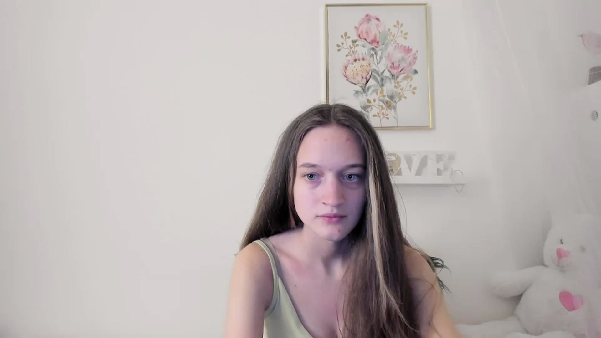 Gallery image thumbnail from AriellaFerra's myfreecams stream on, 03/02/2023, 18:45 image 4 of 20
