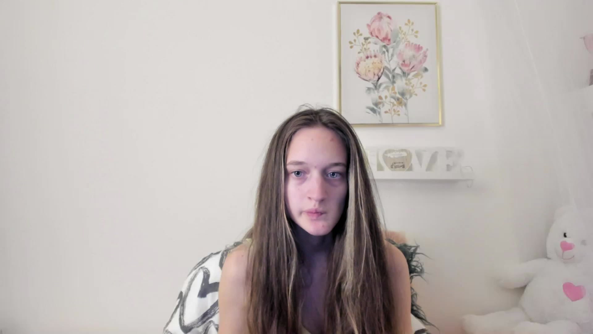 Gallery image thumbnail from AriellaFerra's myfreecams stream on, 03/02/2023, 19:32 image 9 of 20