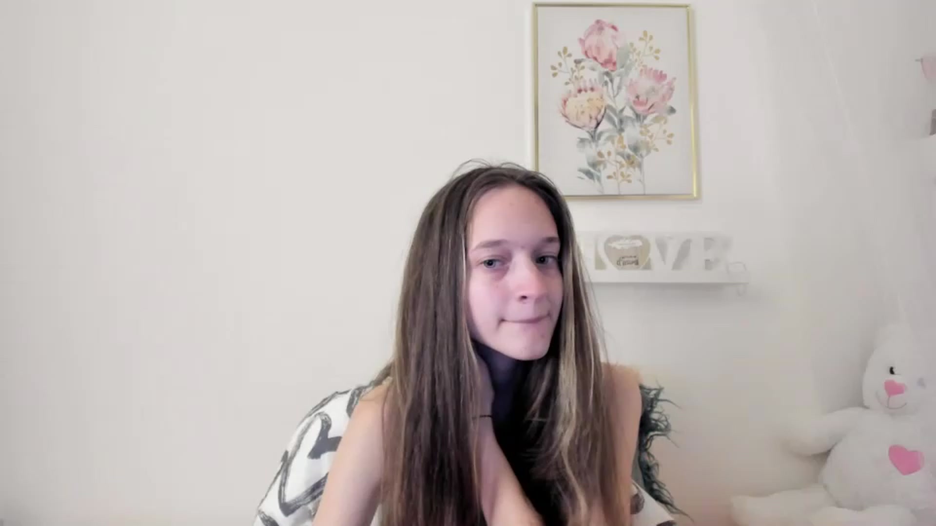 Gallery image thumbnail from AriellaFerra's myfreecams stream on, 03/02/2023, 19:32 image 8 of 20