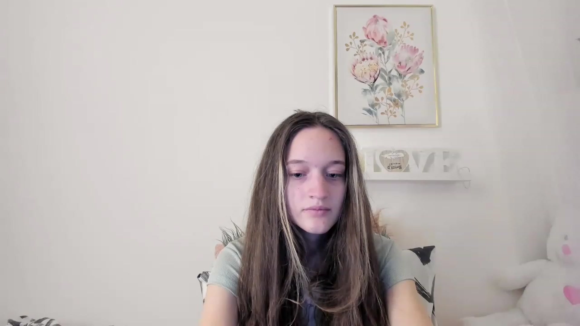 Gallery image thumbnail from AriellaFerra's myfreecams stream on, 03/03/2023, 16:30 image 5 of 20
