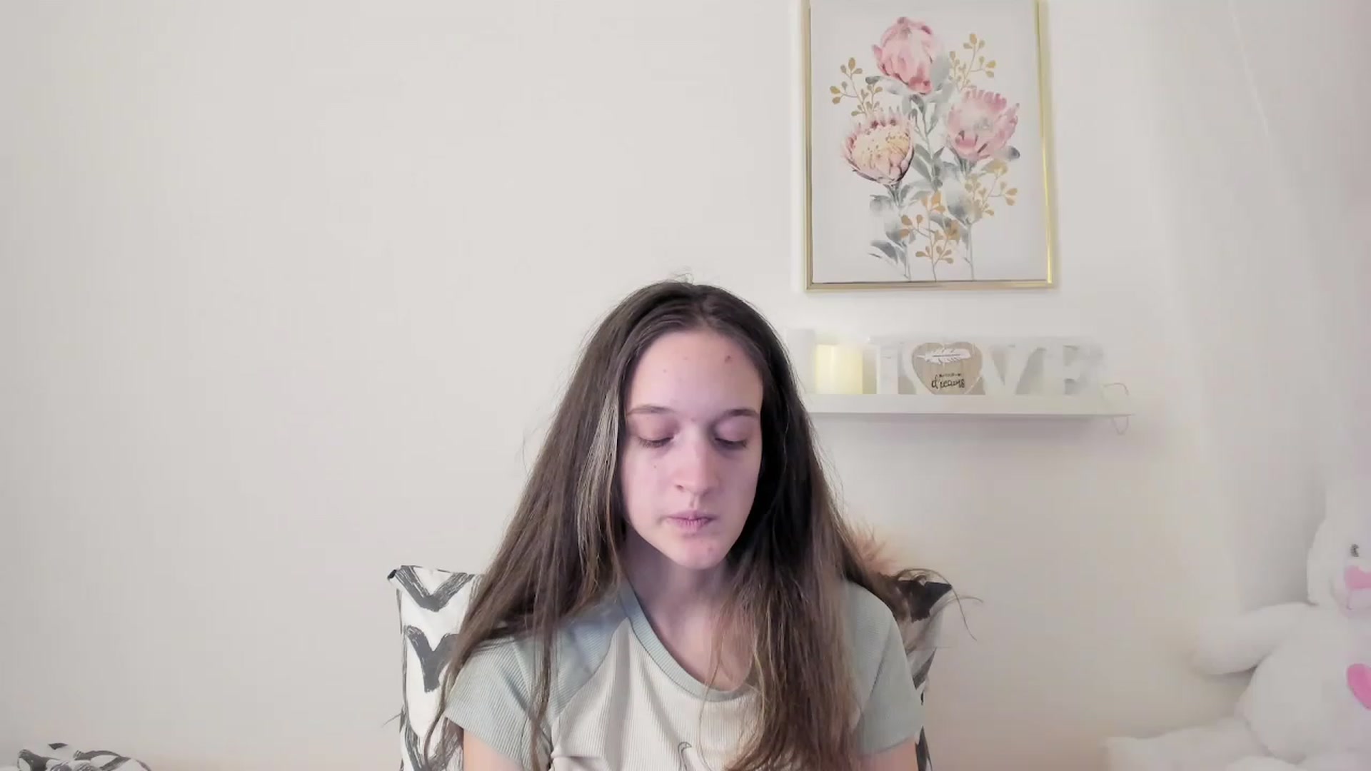 Gallery image thumbnail from AriellaFerra's myfreecams stream on, 03/03/2023, 17:56 image 1 of 20