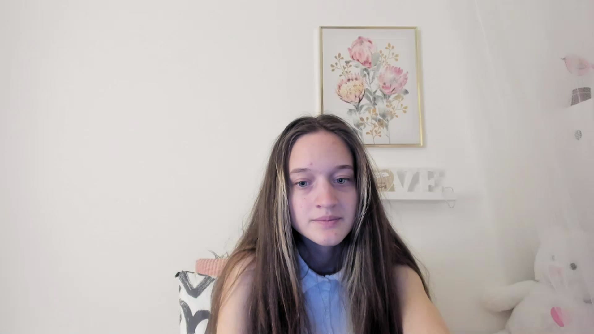 Gallery image thumbnail from AriellaFerra's myfreecams stream on, 03/06/2023, 17:35 image 7 of 20