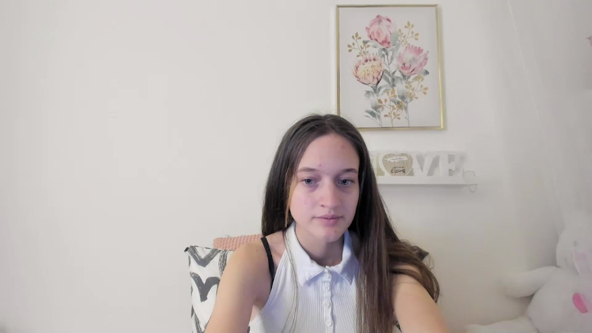 Gallery image thumbnail from AriellaFerra's myfreecams stream on, 03/06/2023, 17:35 image 12 of 20