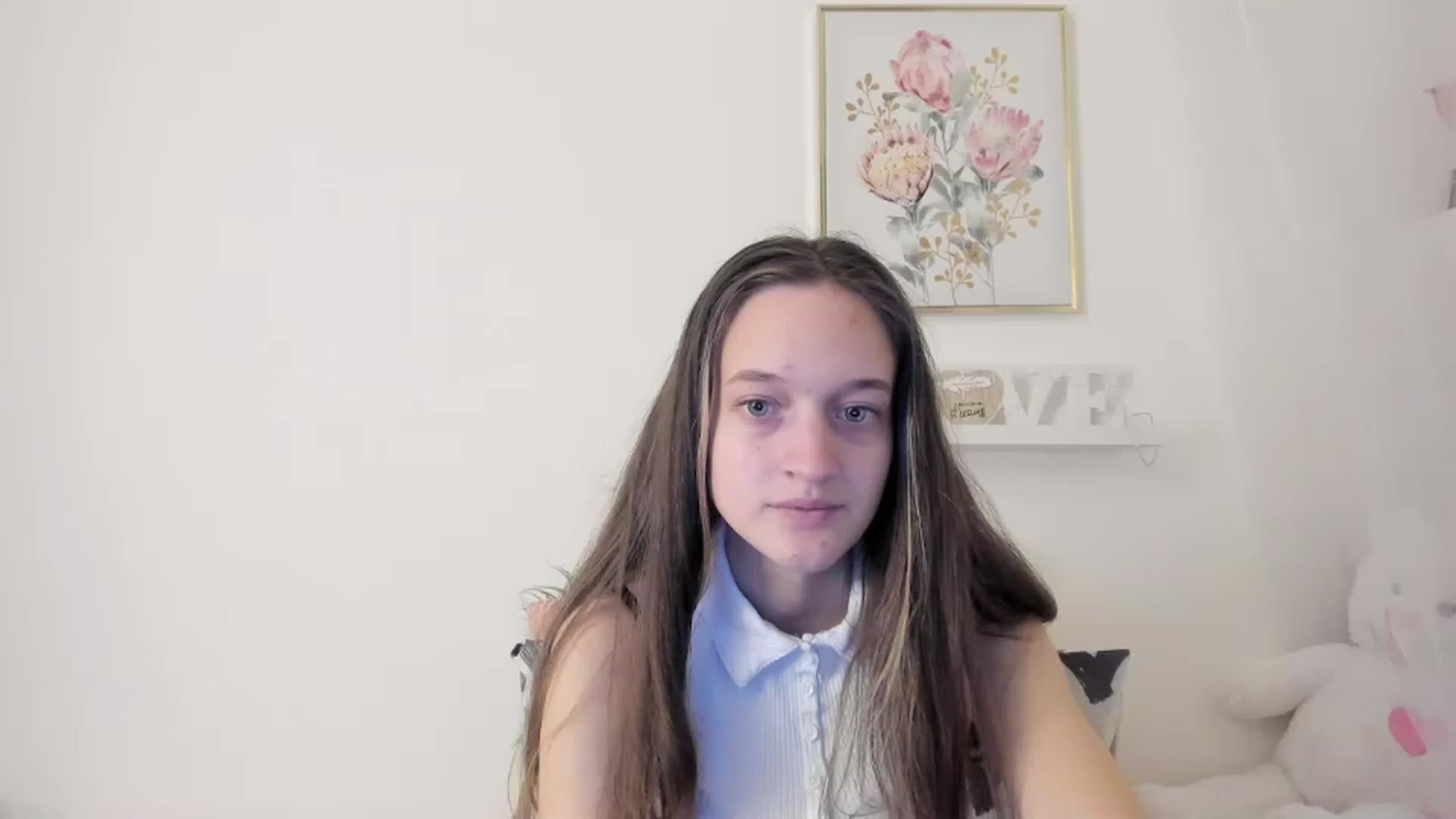 Gallery image thumbnail from AriellaFerra's myfreecams stream on, 03/06/2023, 17:35 image 5 of 20