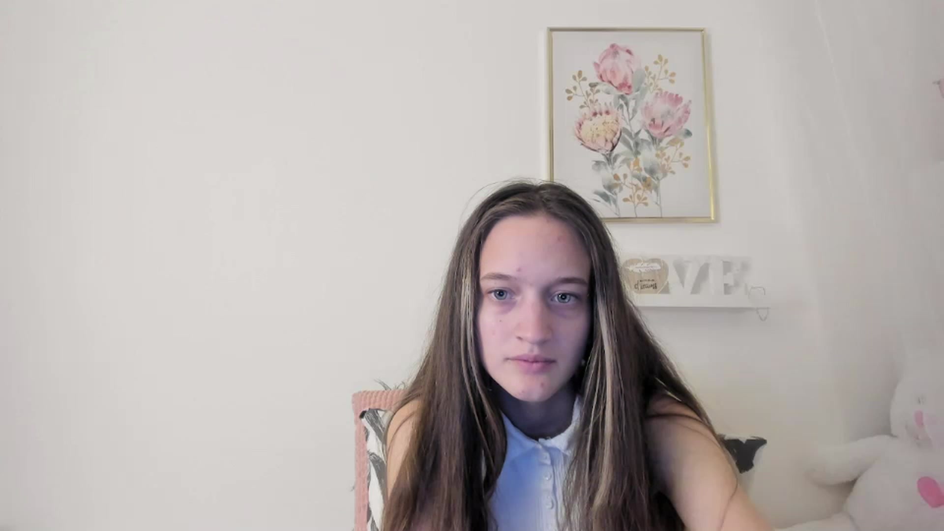 Gallery image thumbnail from AriellaFerra's myfreecams stream on, 03/06/2023, 18:05 image 5 of 20
